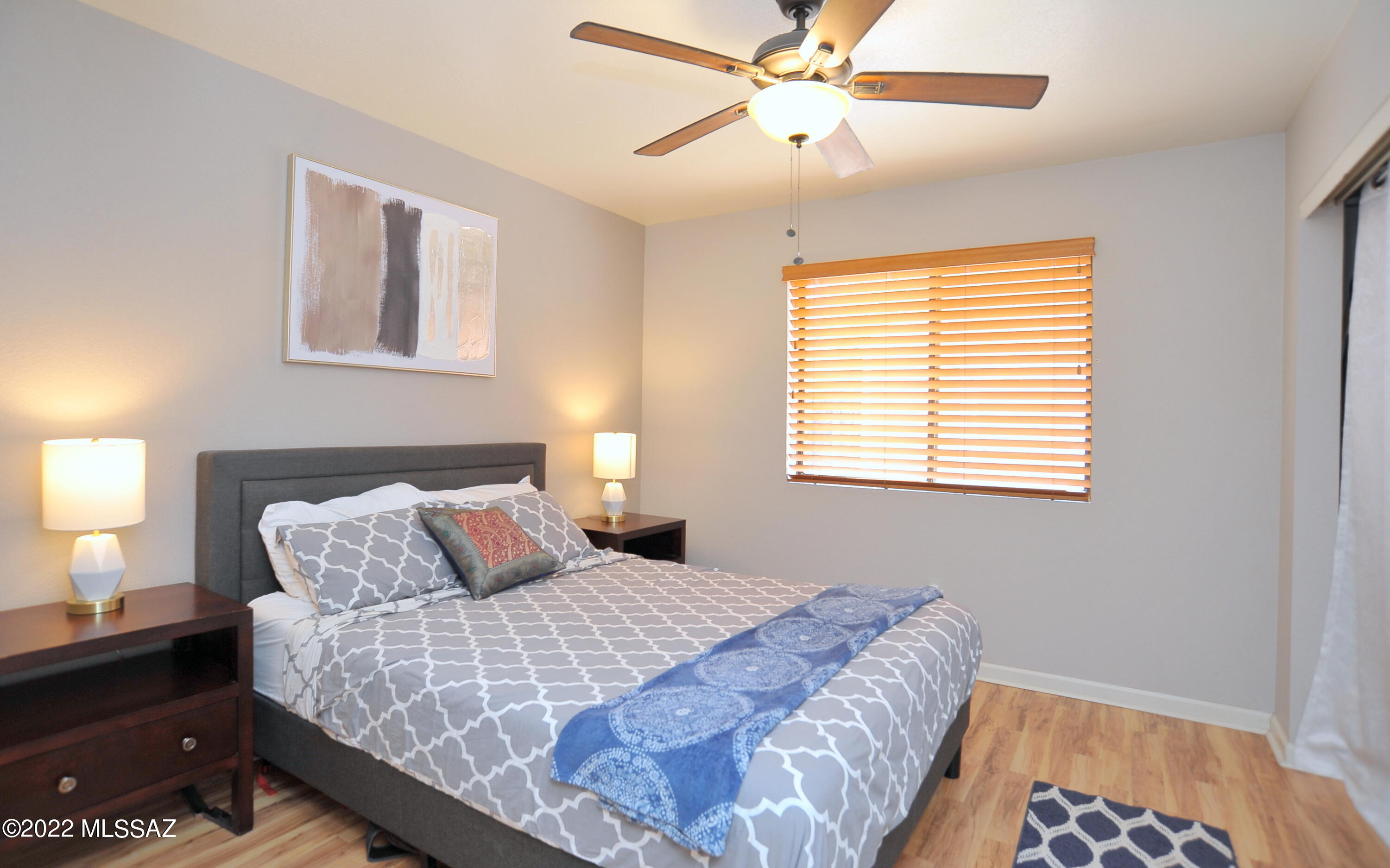 Fort Mesquite Condos (1-16) - Residential