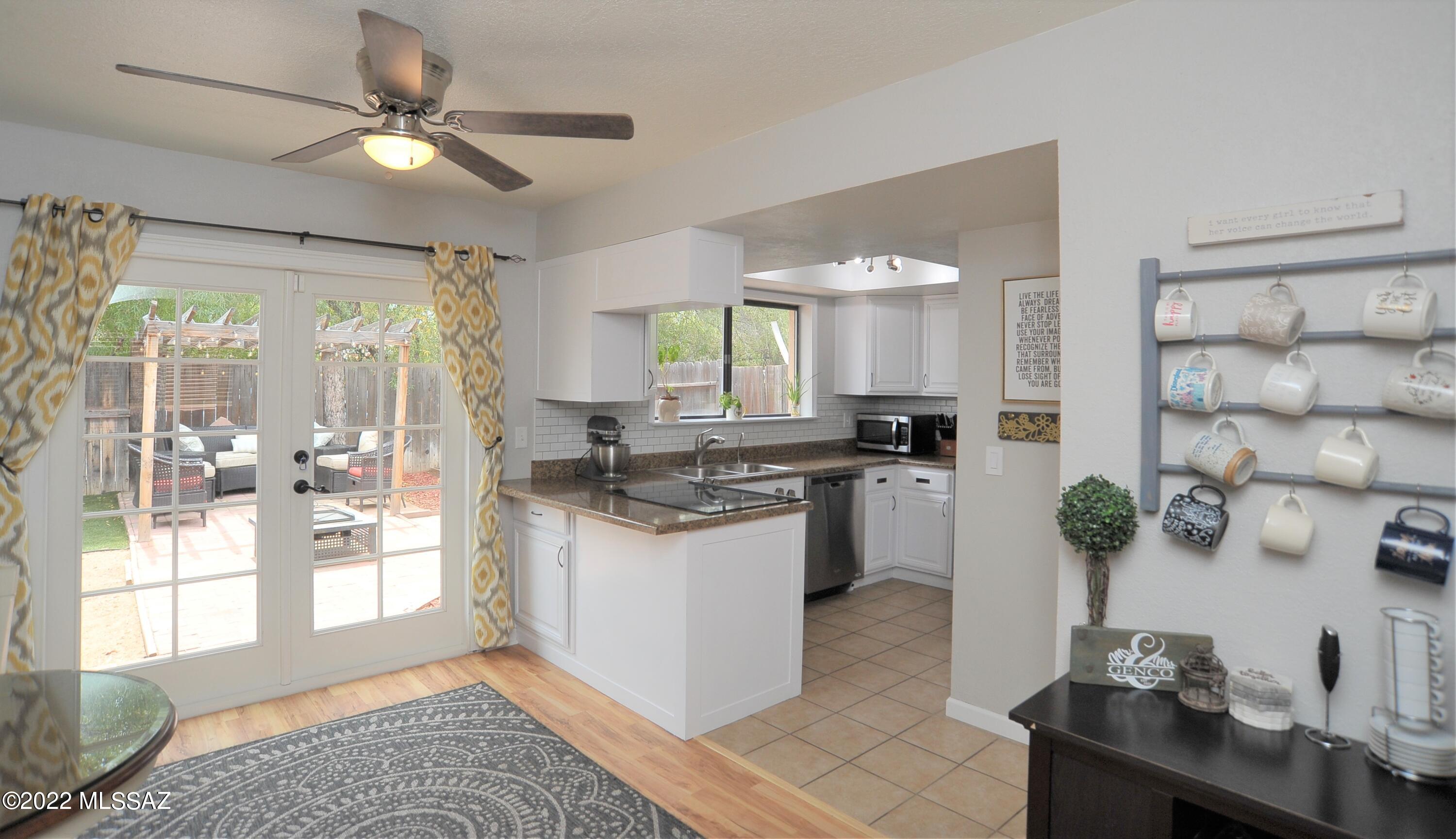 Fort Mesquite Condos (1-16) - Residential