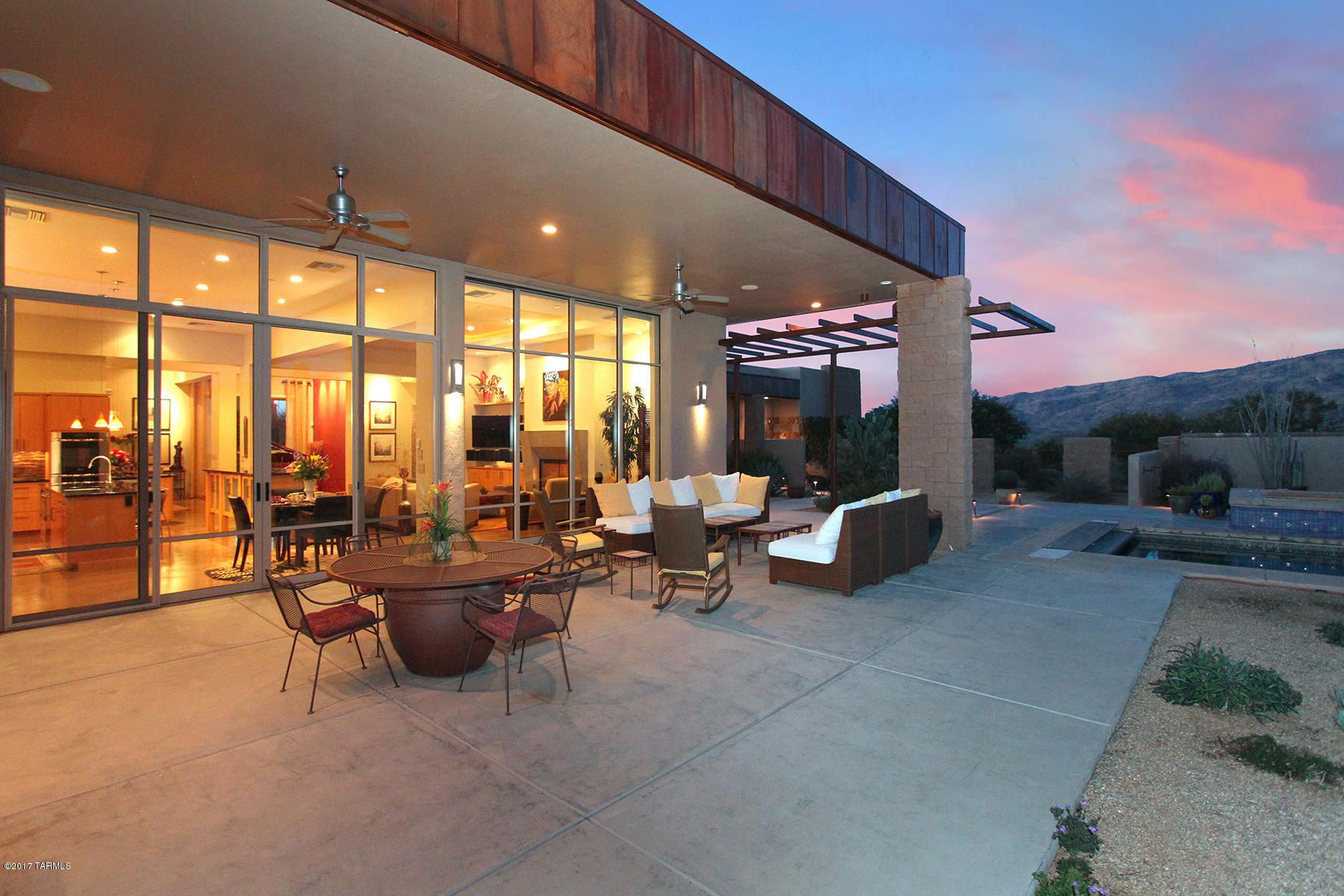 Coyote Creek (1-395) - Residential