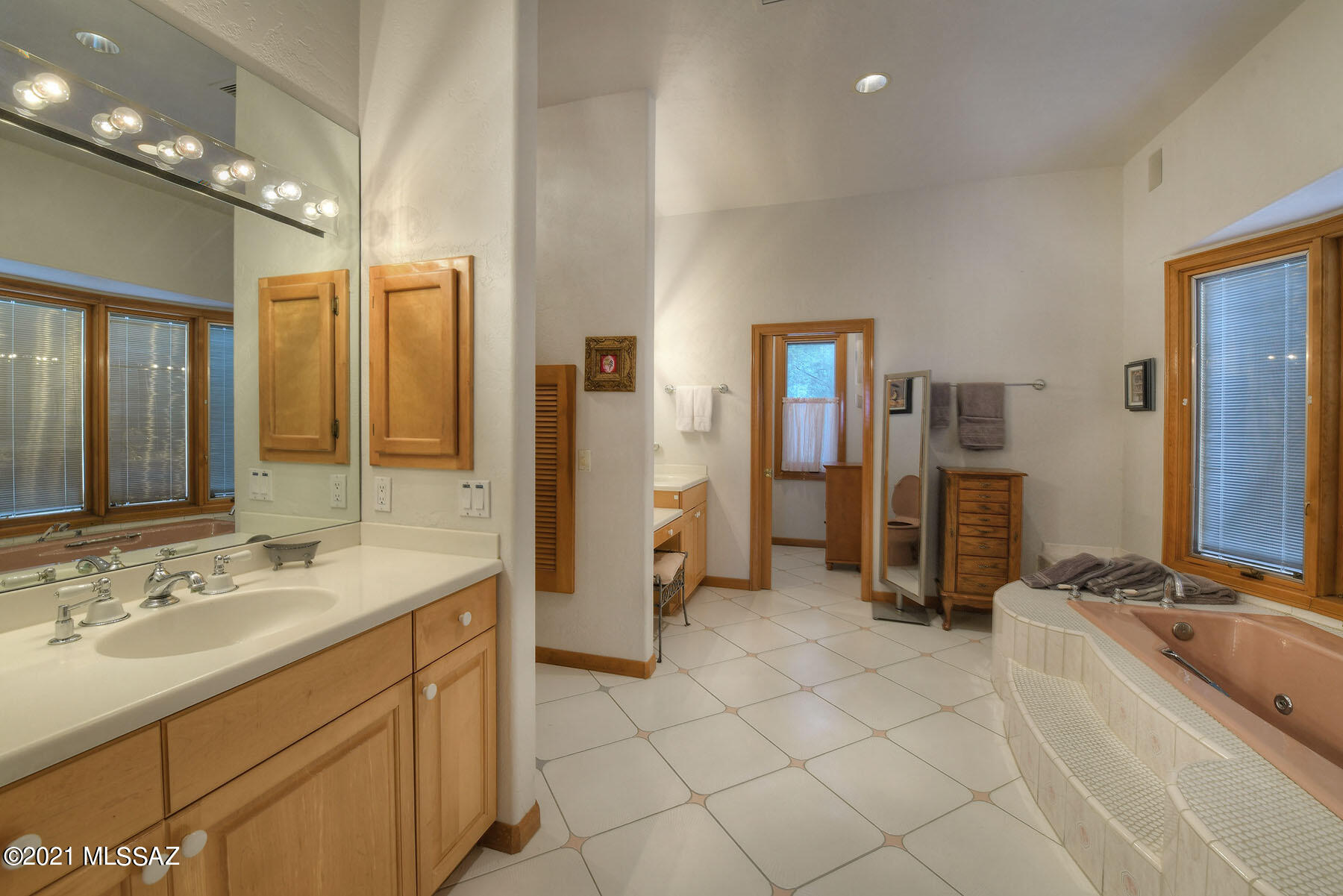 Alta Vista (1-98) - Residential