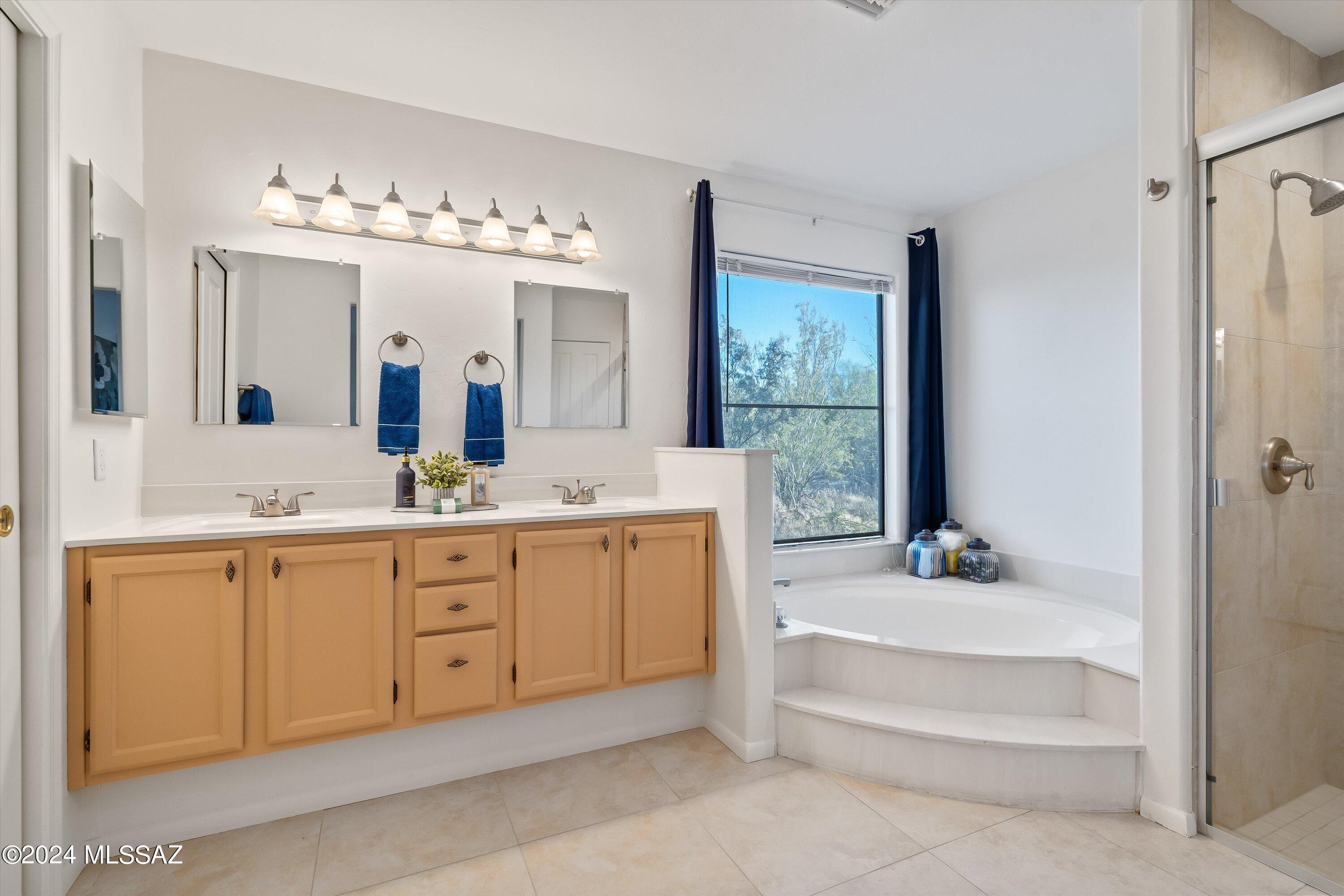 Picture Rocks Vista (1-6) - Residential