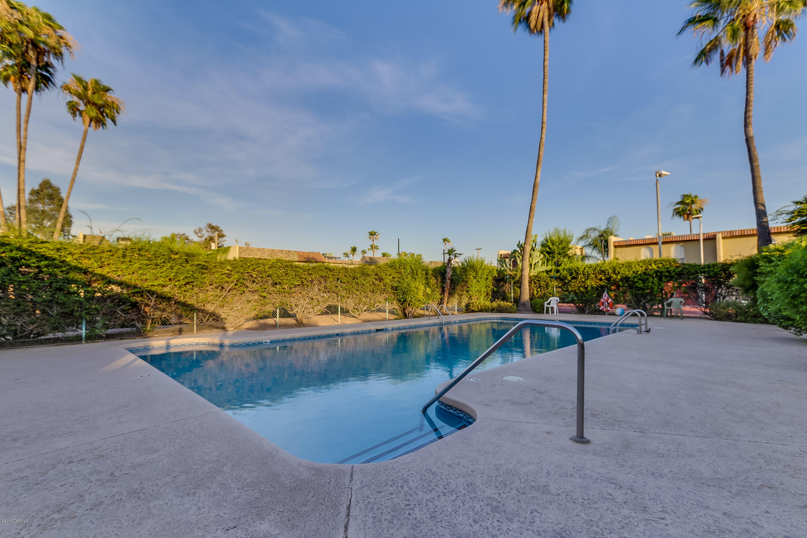 Valle Cereza (1-59) - Residential