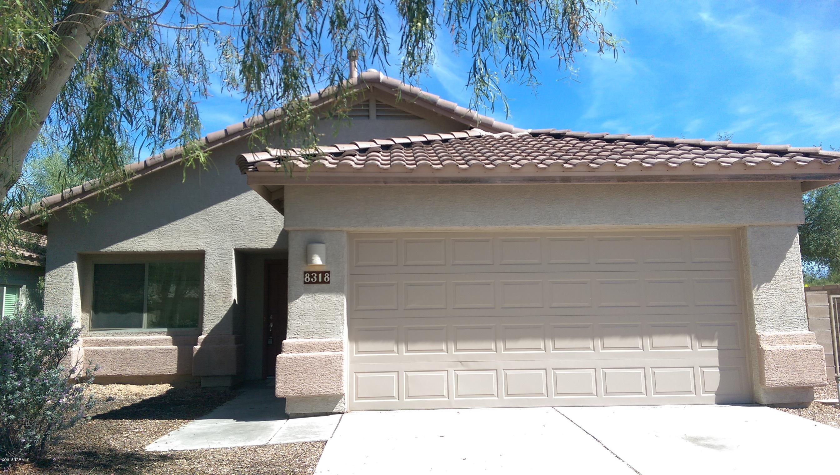 This well taken care of charming home is located in Continental Reserve, with easy access to I-10, shopping and amenities. The master bath has his and hers sinks, a jetted garden tub and a walk in closet! Right off the kitchen is a dining area that separates two living areas. New carpeting has been installed throughout the house. The front and back yard are fully landscaped and require very little maintenance. Come on by and check out this lovely home and its beautiful views!