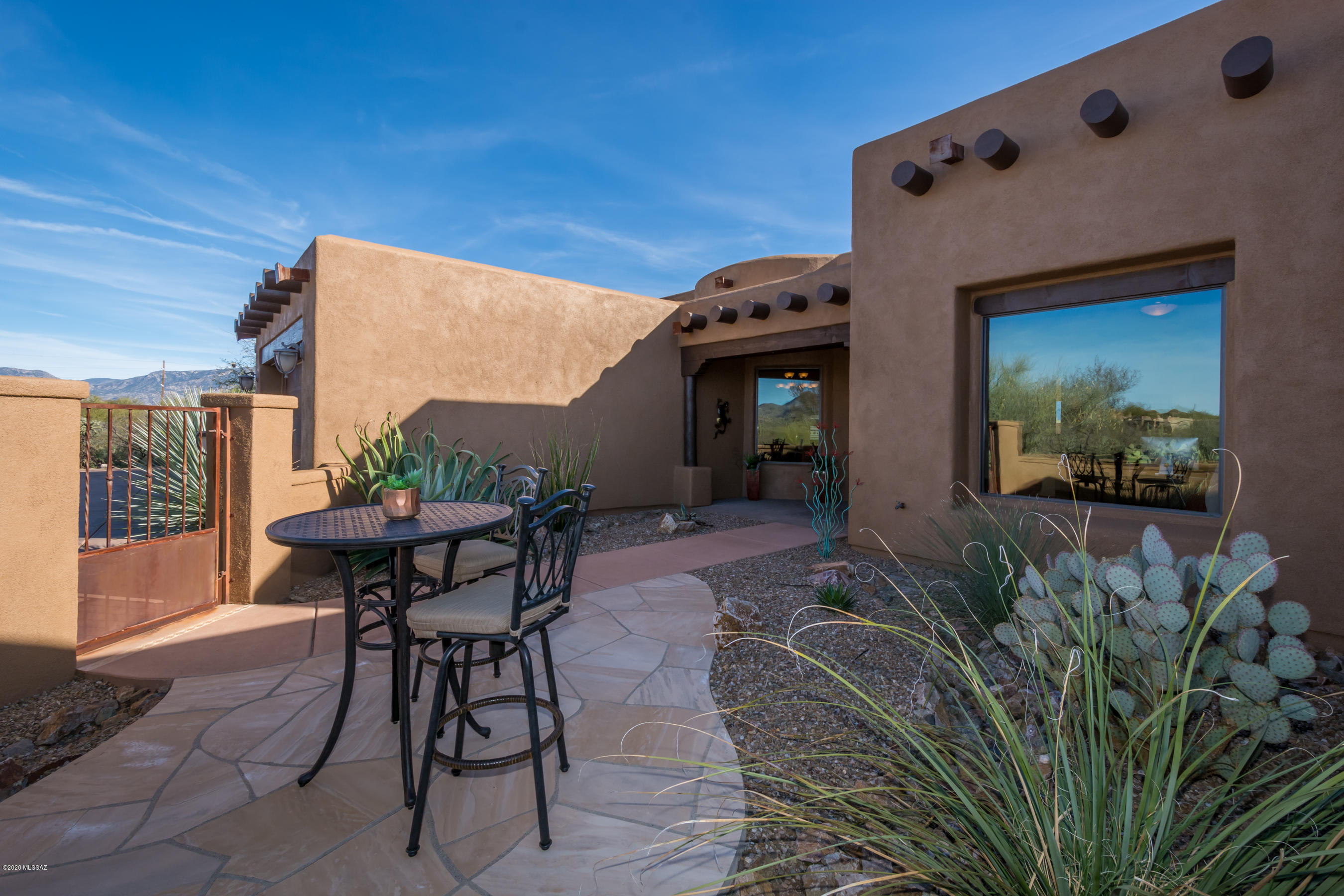 Honey Bee Ridge(The Estates At) - Residential