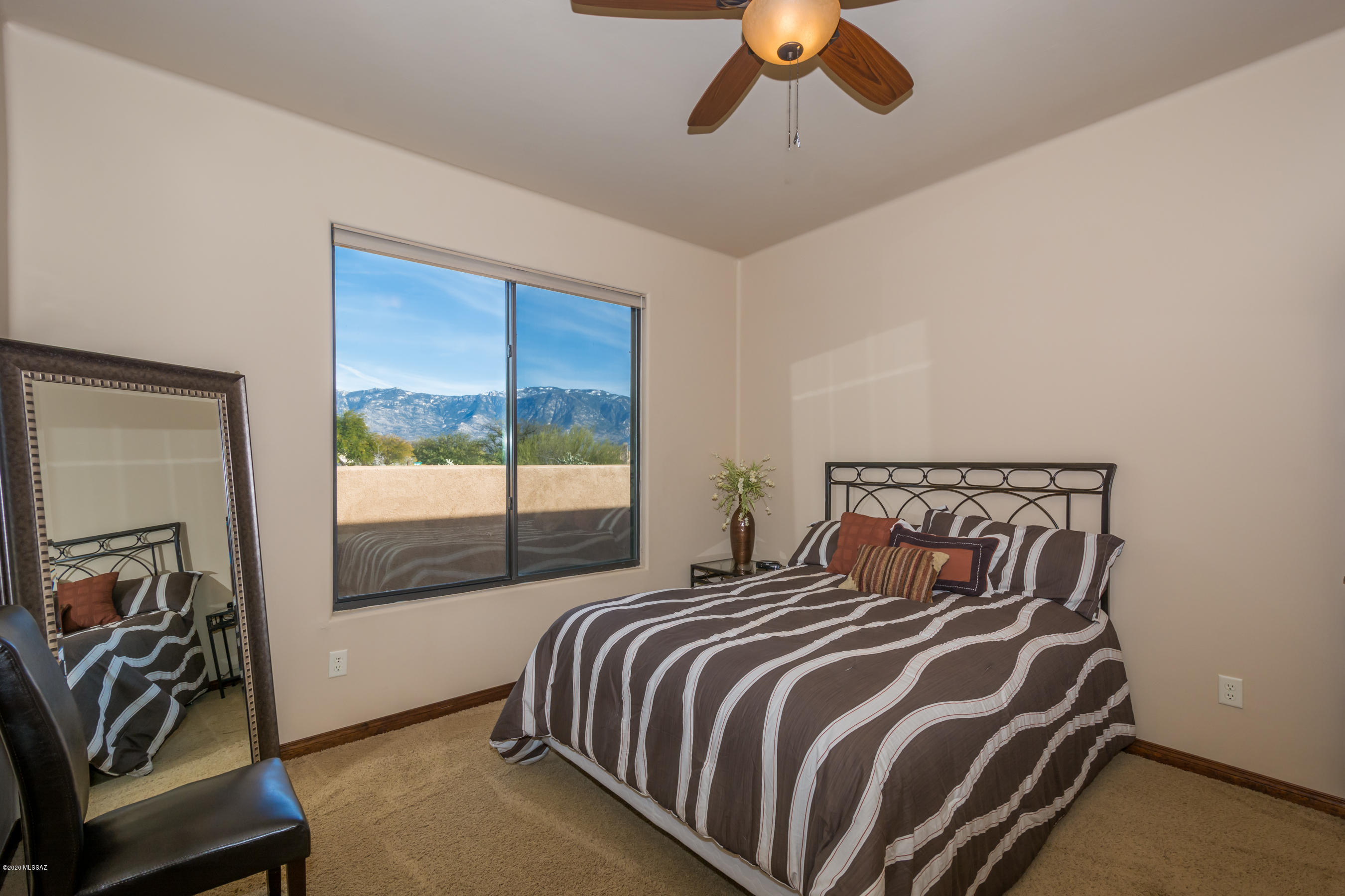 Honey Bee Ridge(The Estates At) - Residential