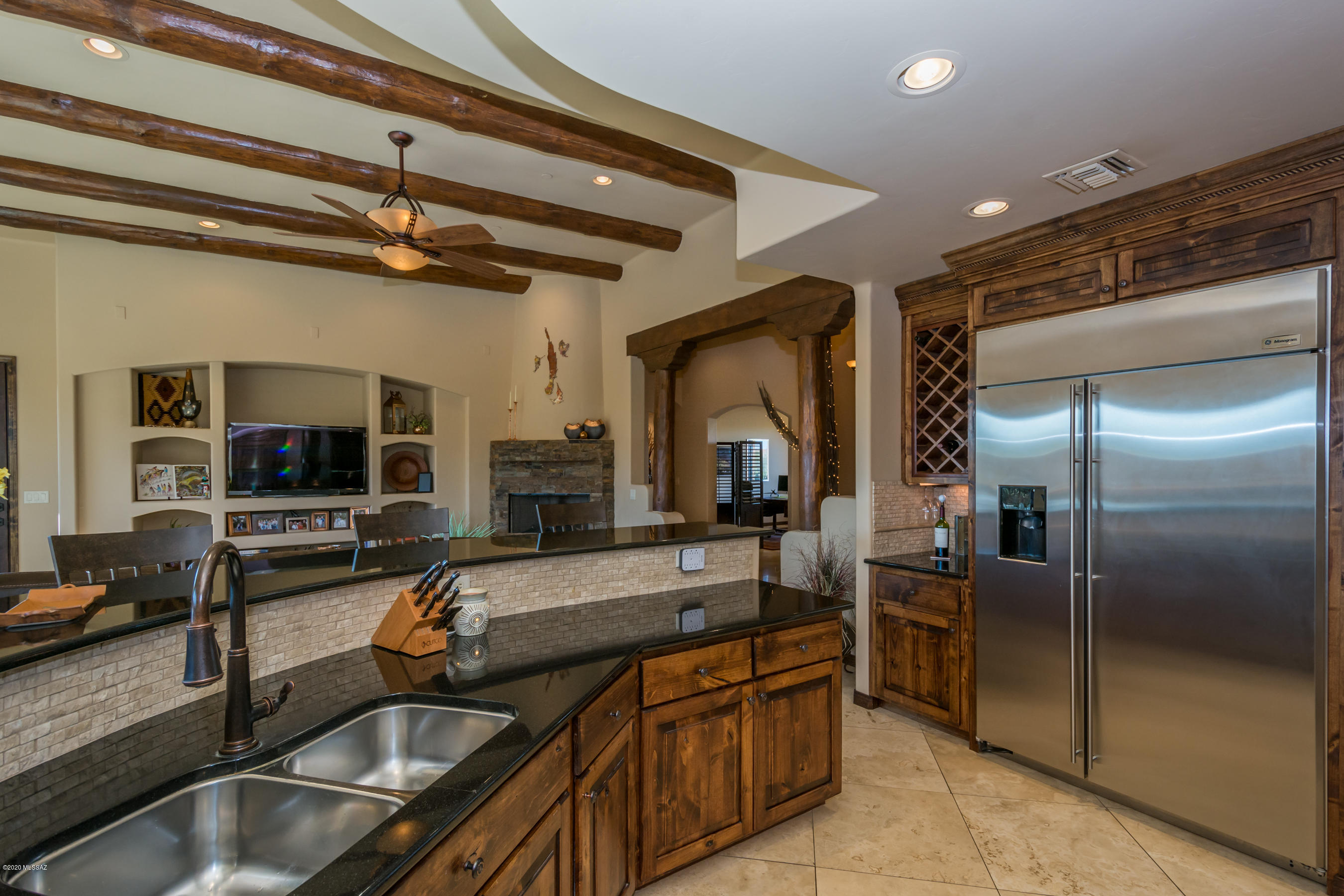 Honey Bee Ridge(The Estates At) - Residential