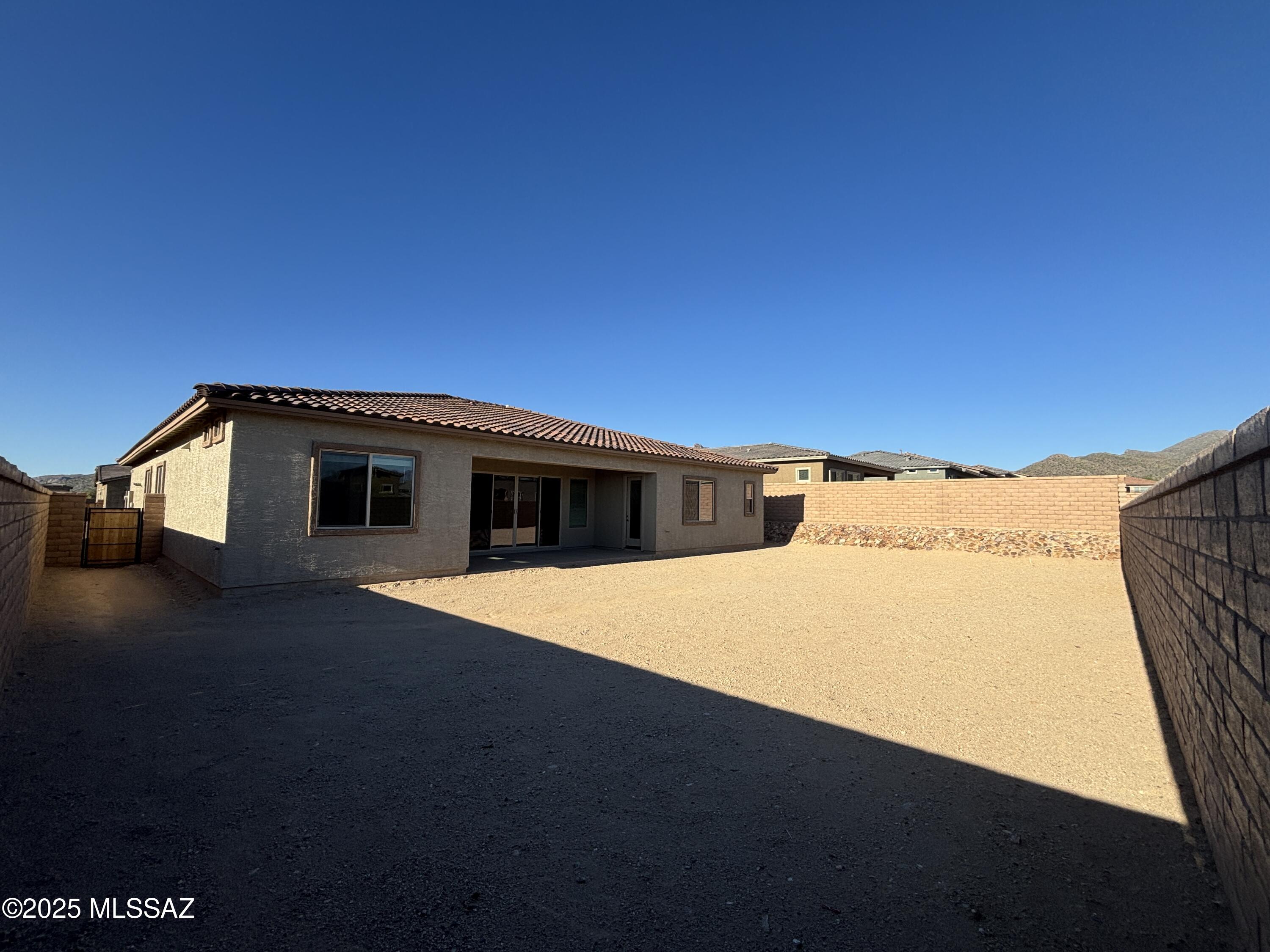 Los Saguaros At Dove Mountain SQ20121640199 - Residential