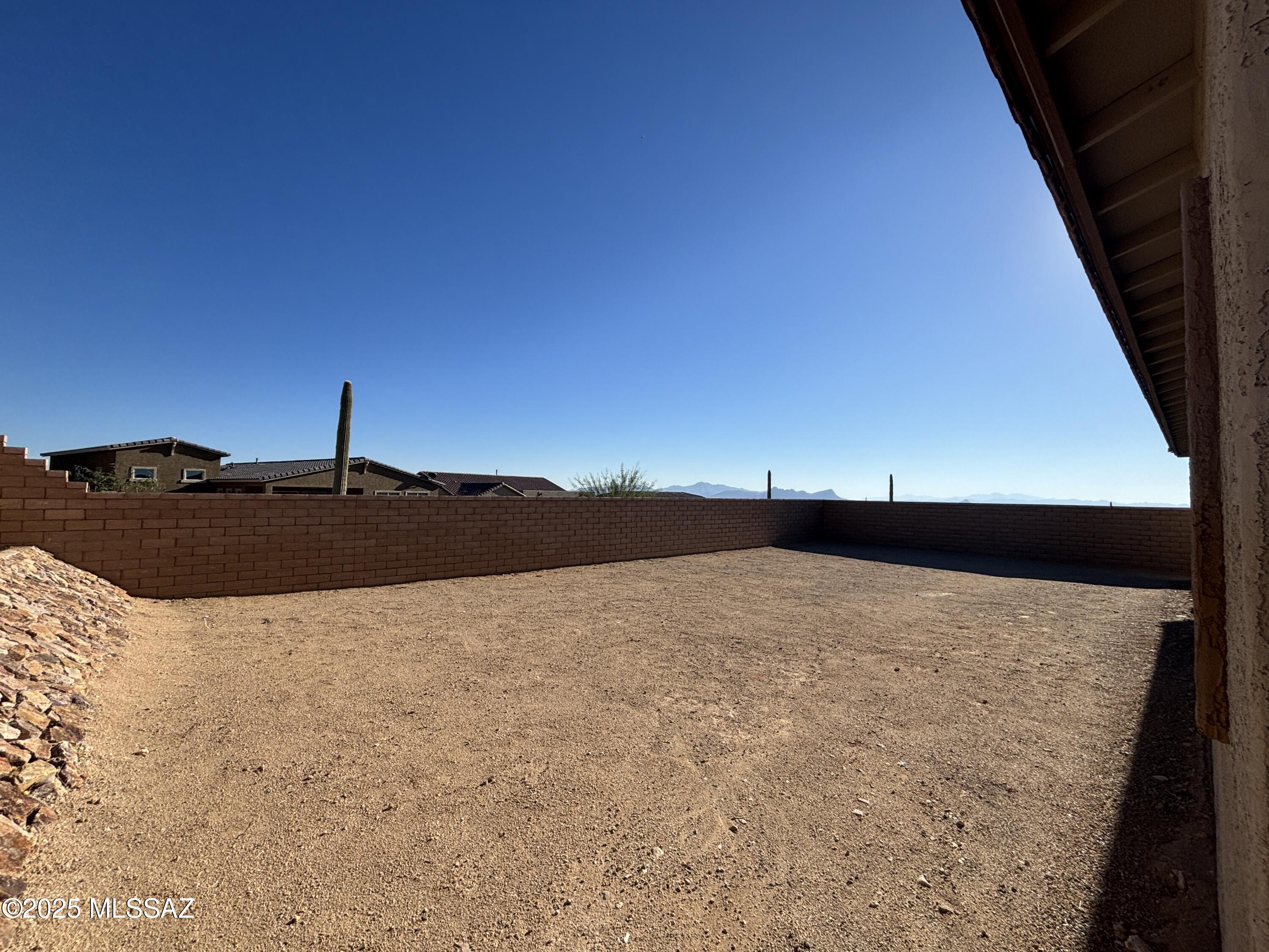 Los Saguaros At Dove Mountain SQ20121640199 - Residential