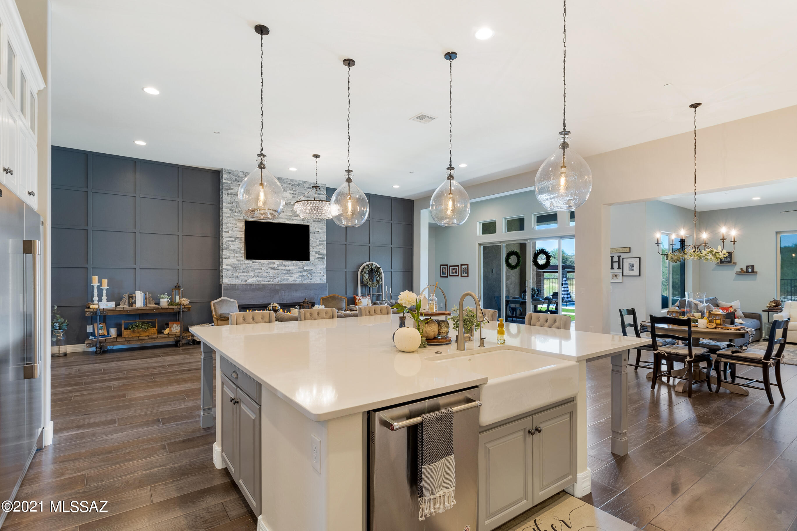 Sanctuary At Silverhawke - Residential