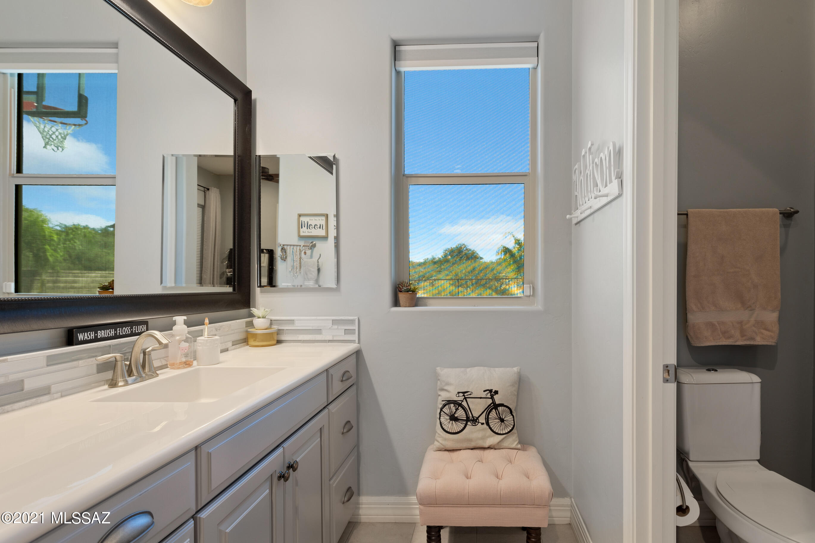Sanctuary At Silverhawke - Residential