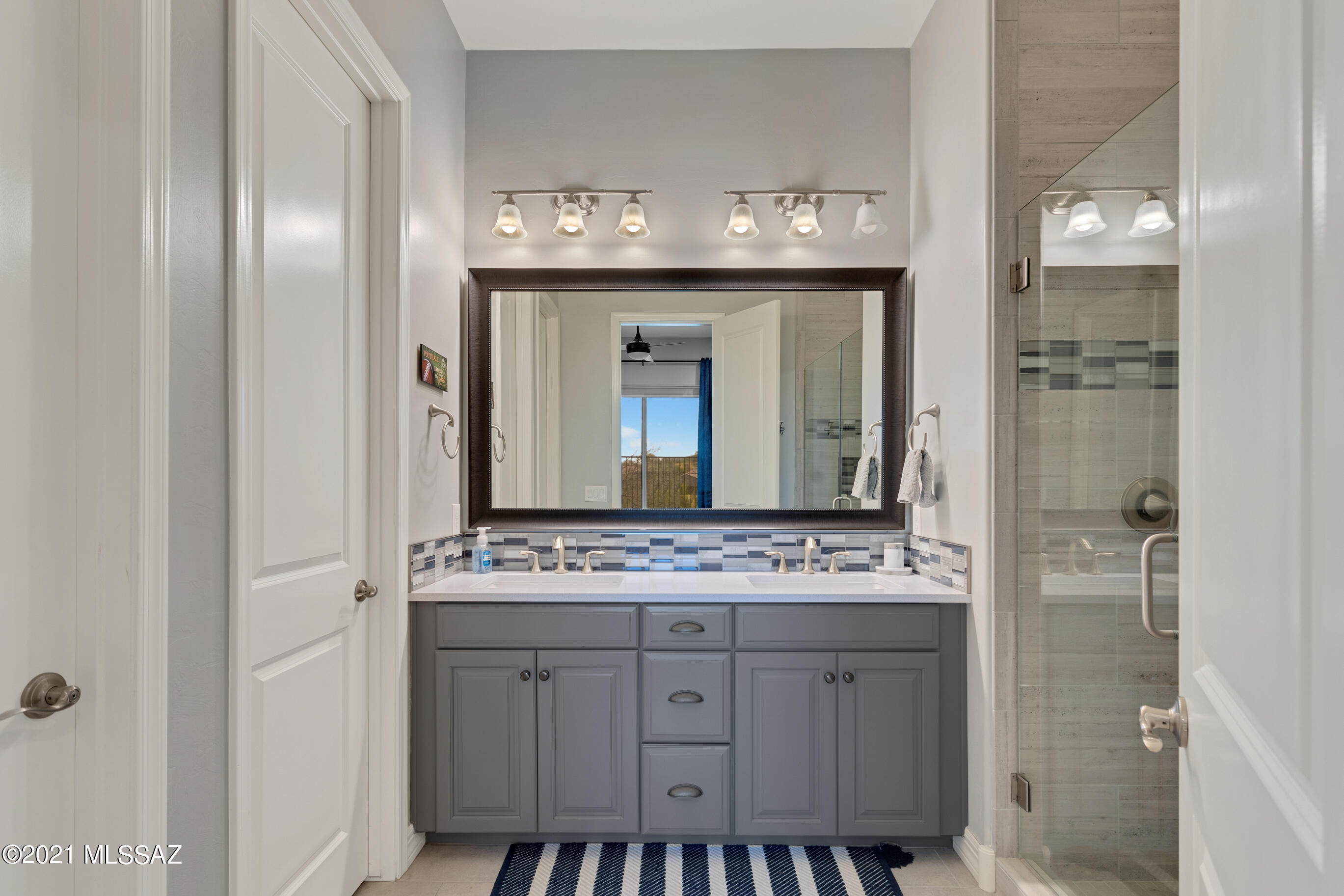 Sanctuary At Silverhawke - Residential