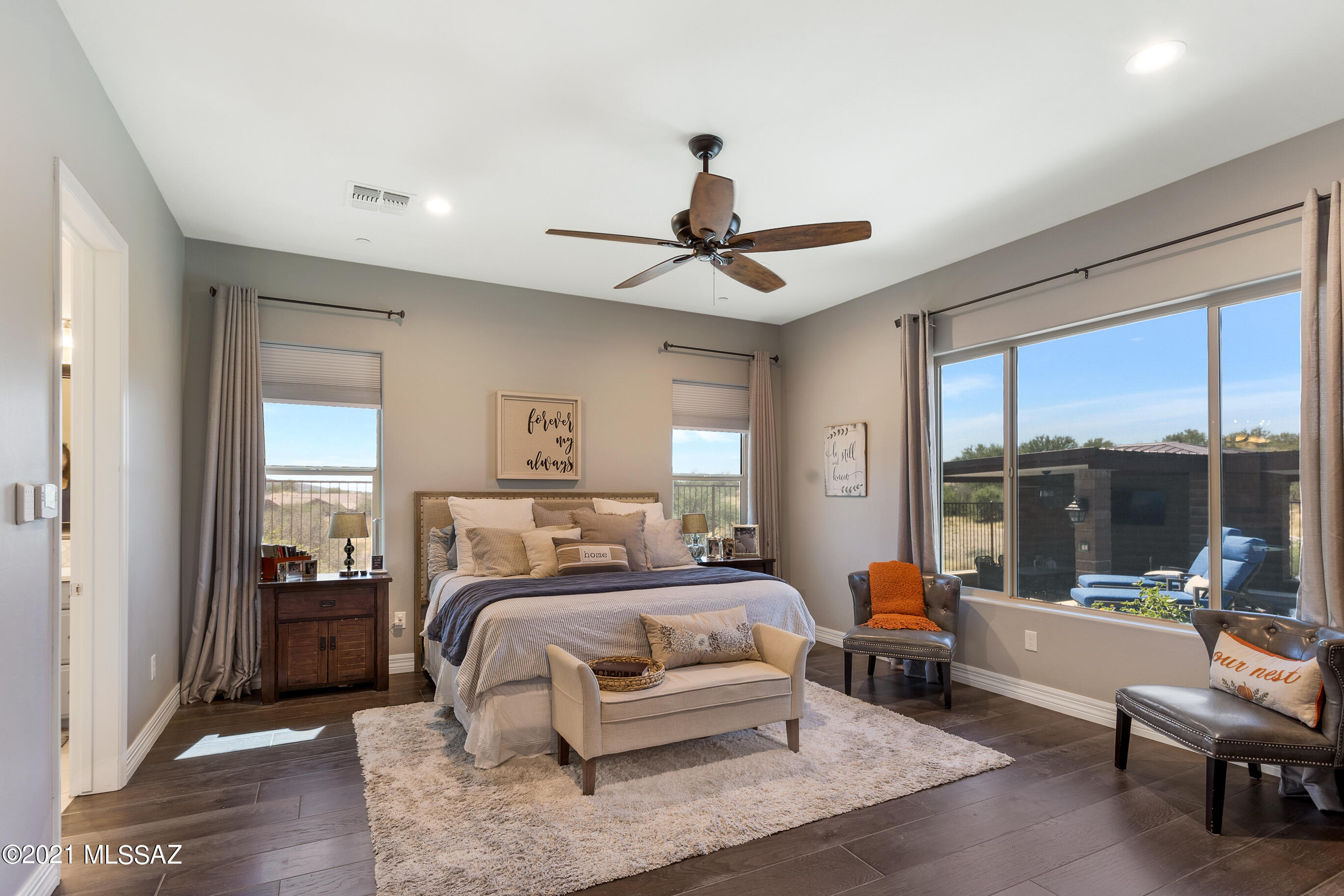Sanctuary At Silverhawke - Residential