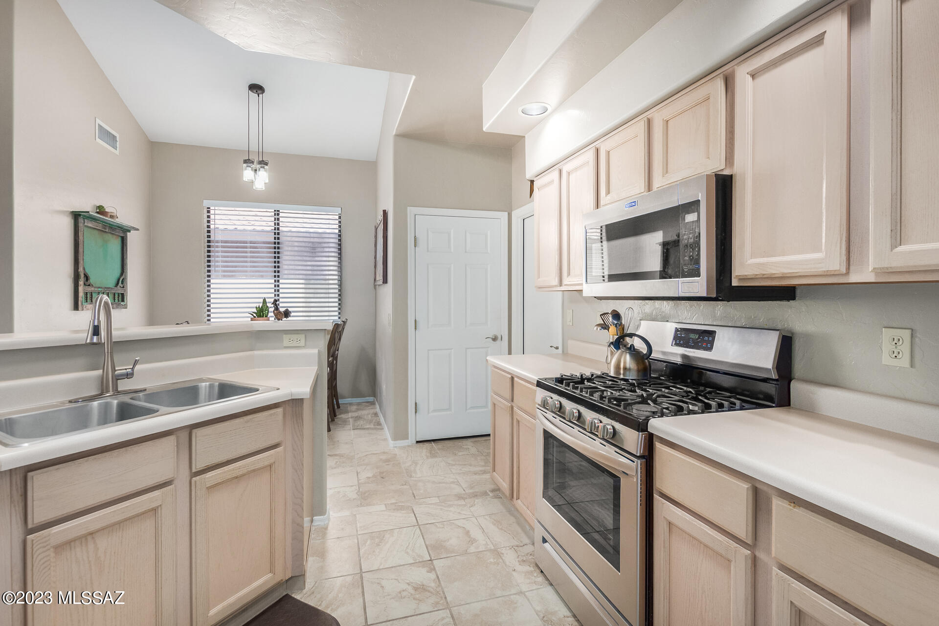 Catalina Point (1-32) - Residential