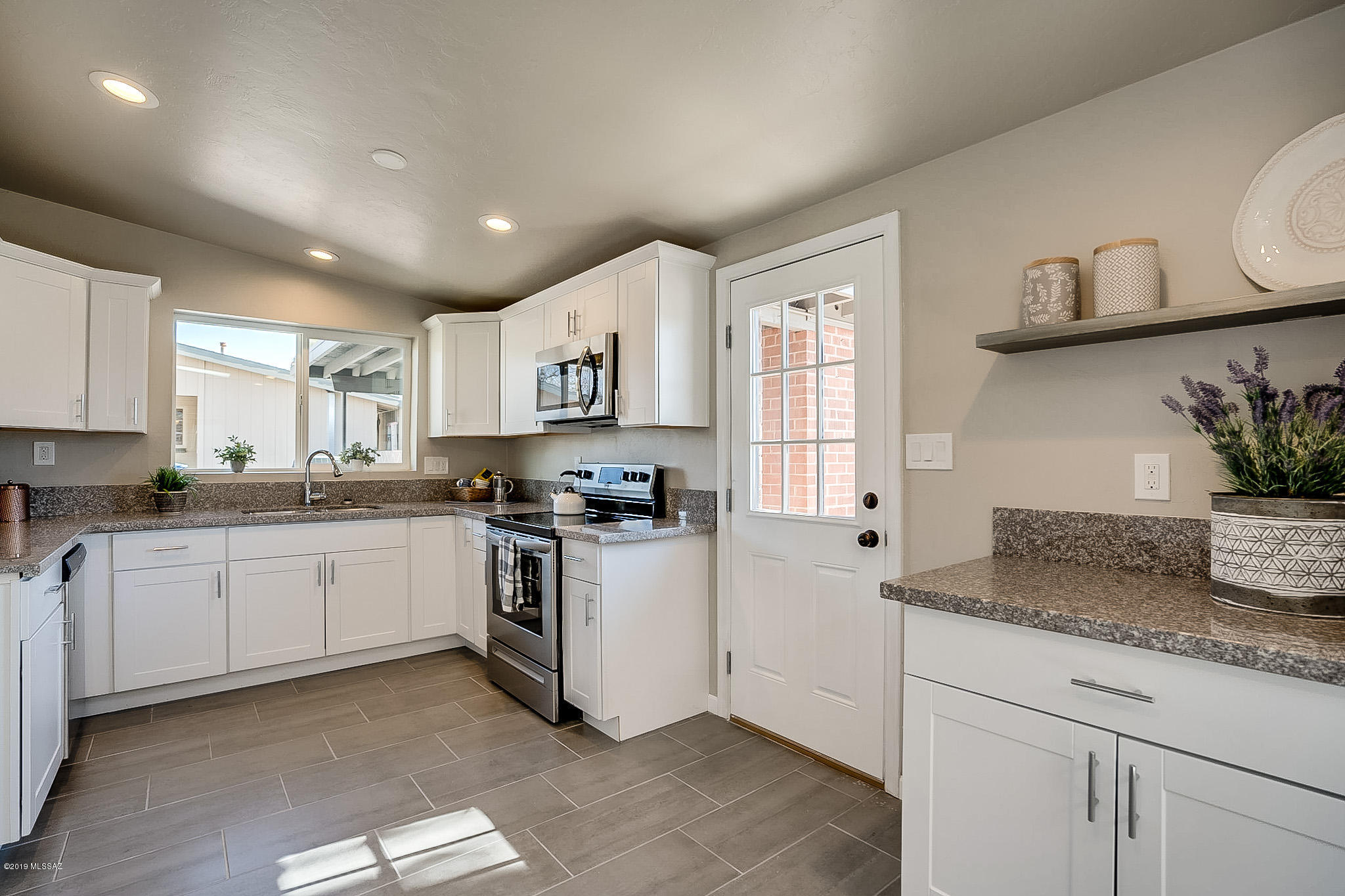 Miramonte Terr - Residential