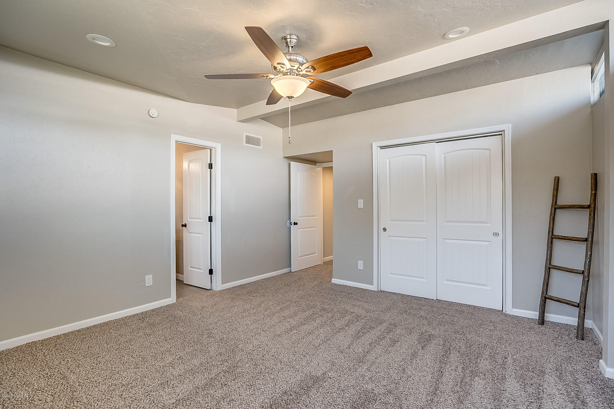 Miramonte Terr - Residential