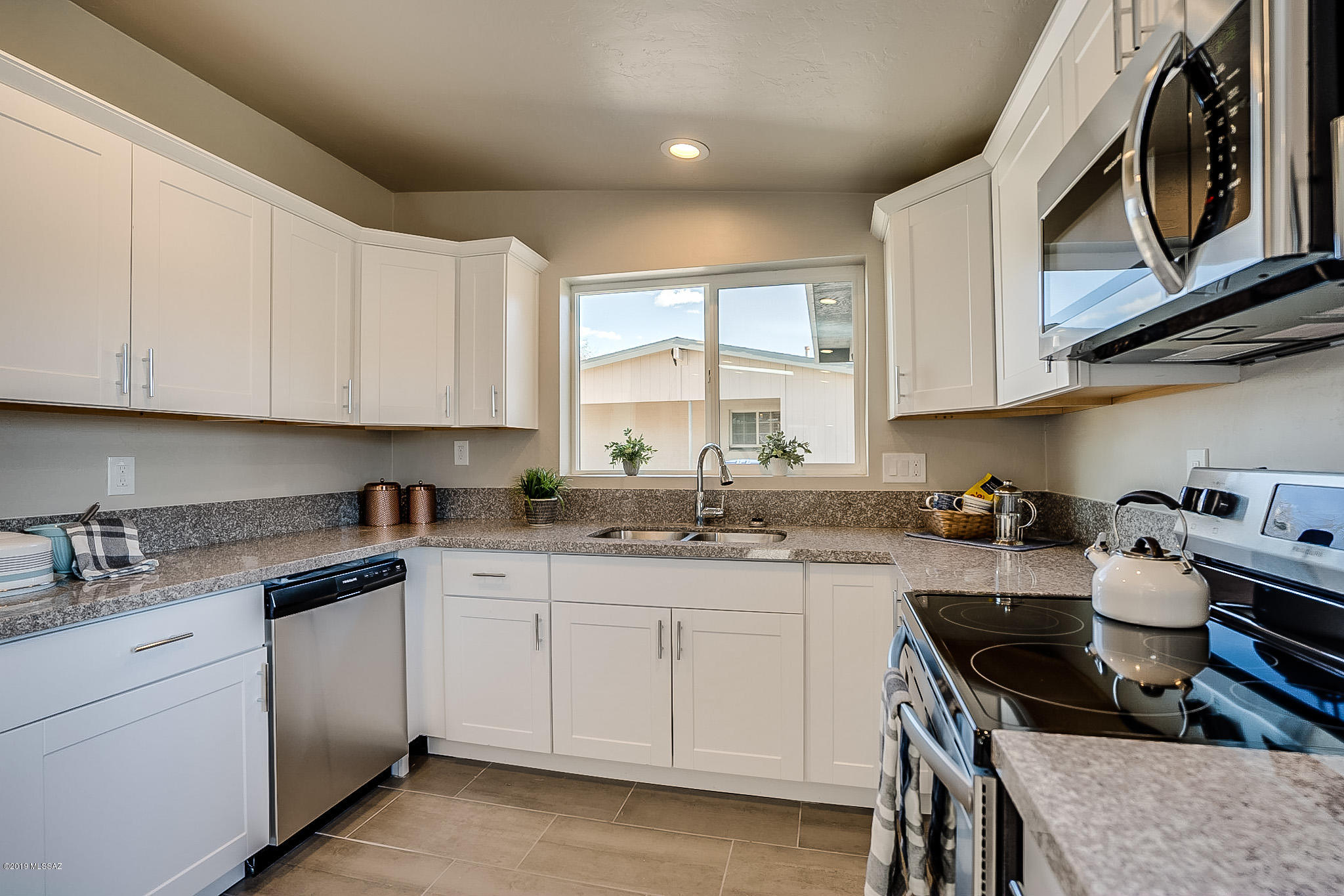 Miramonte Terr - Residential