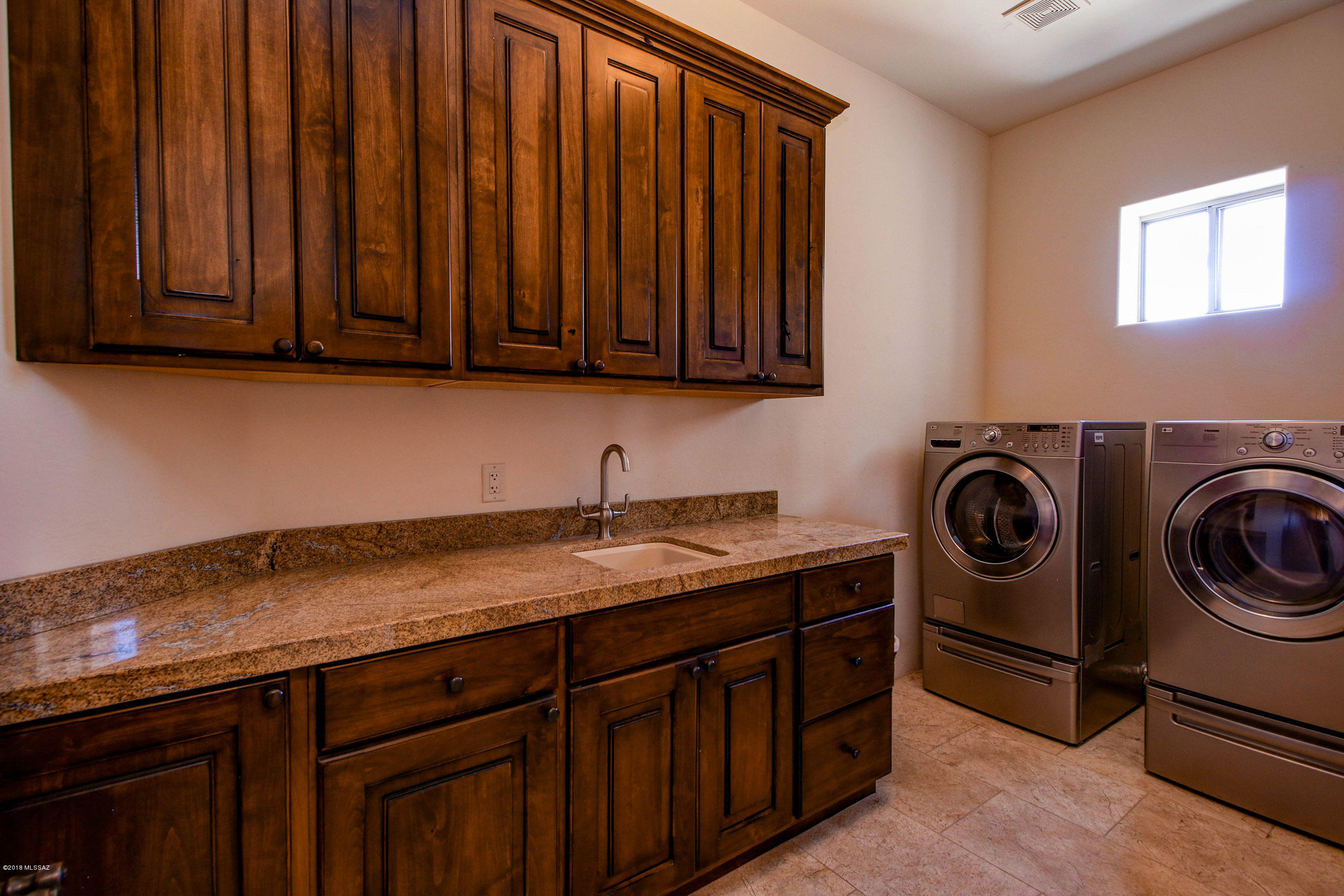 Honey Bee Canyon Estates - Residential