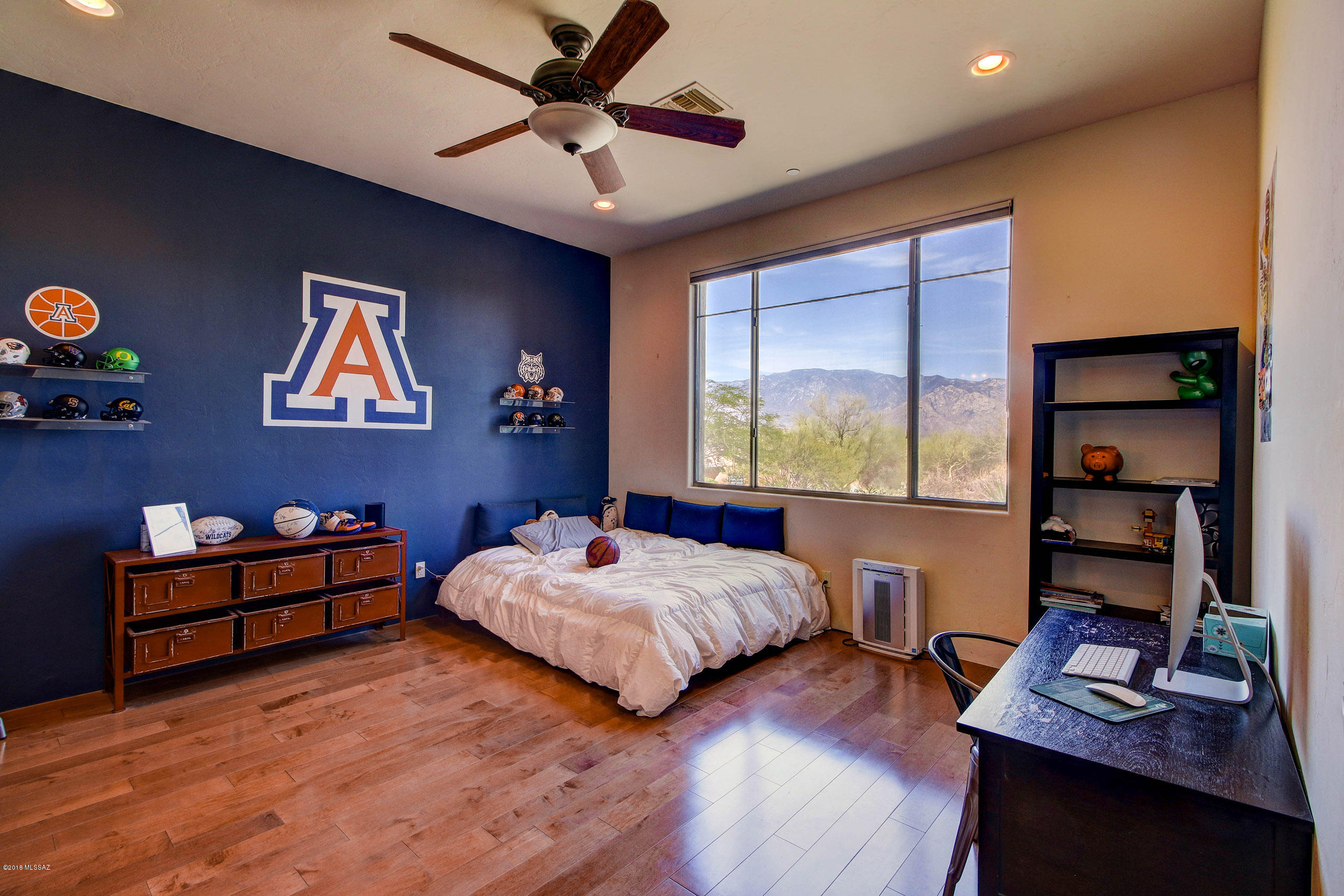 Honey Bee Canyon Estates - Residential
