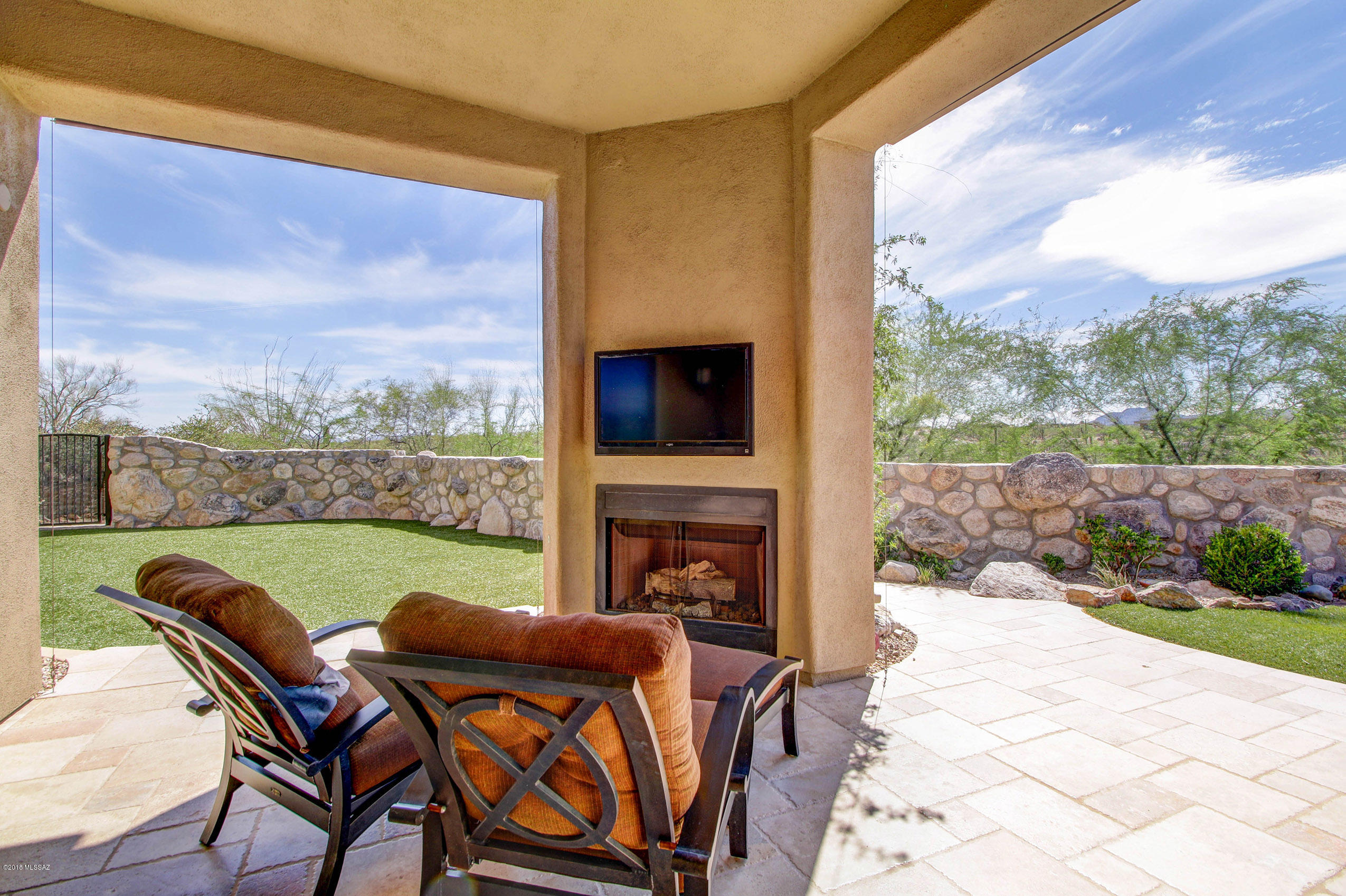 Honey Bee Canyon Estates - Residential