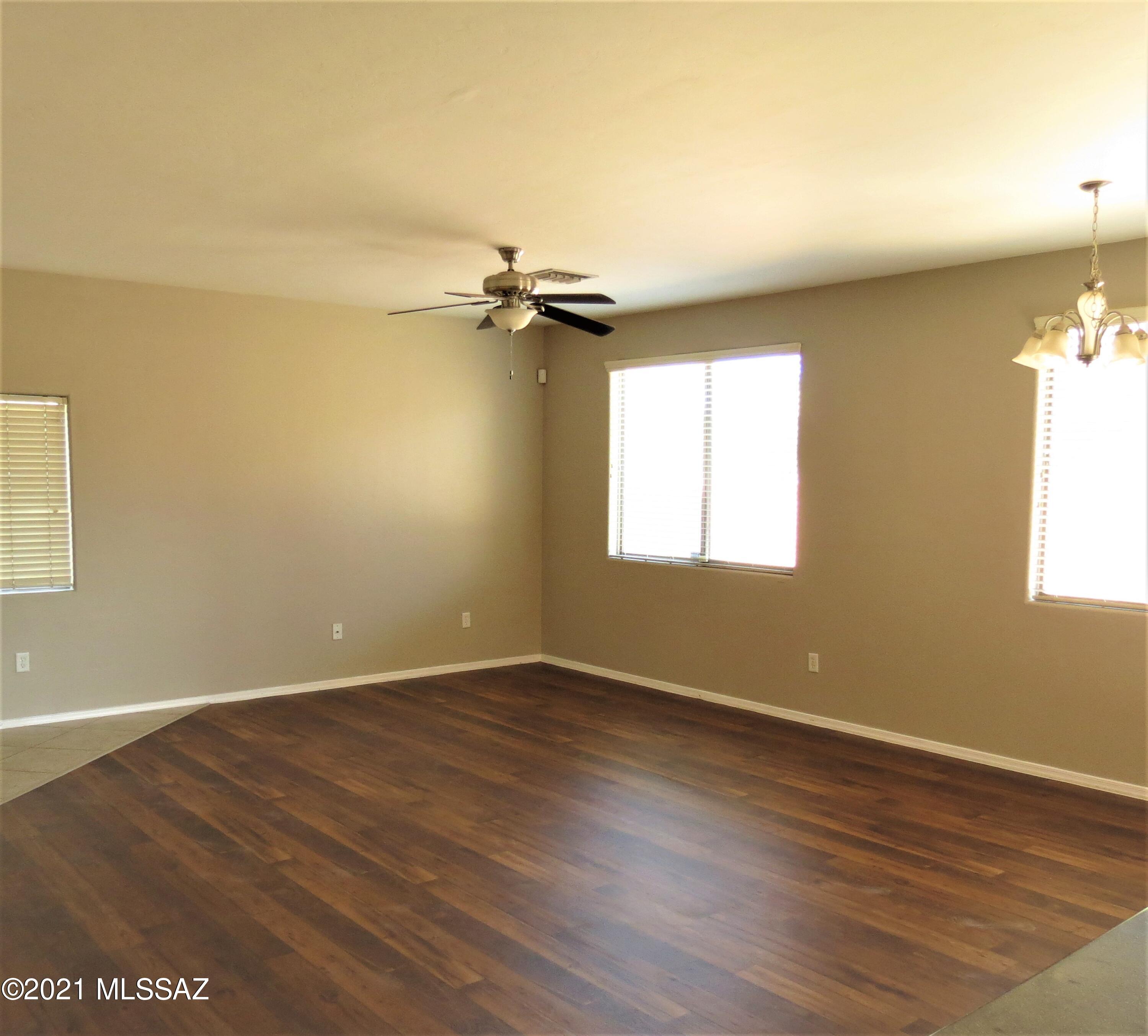 Cortaro Crossing Blks I-II (1-119) - Residential Lease