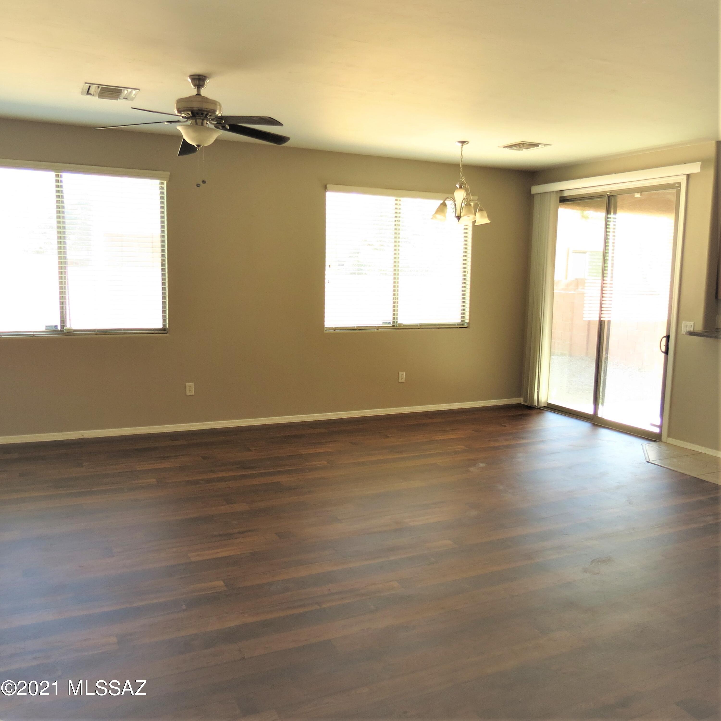 Cortaro Crossing Blks I-II (1-119) - Residential Lease