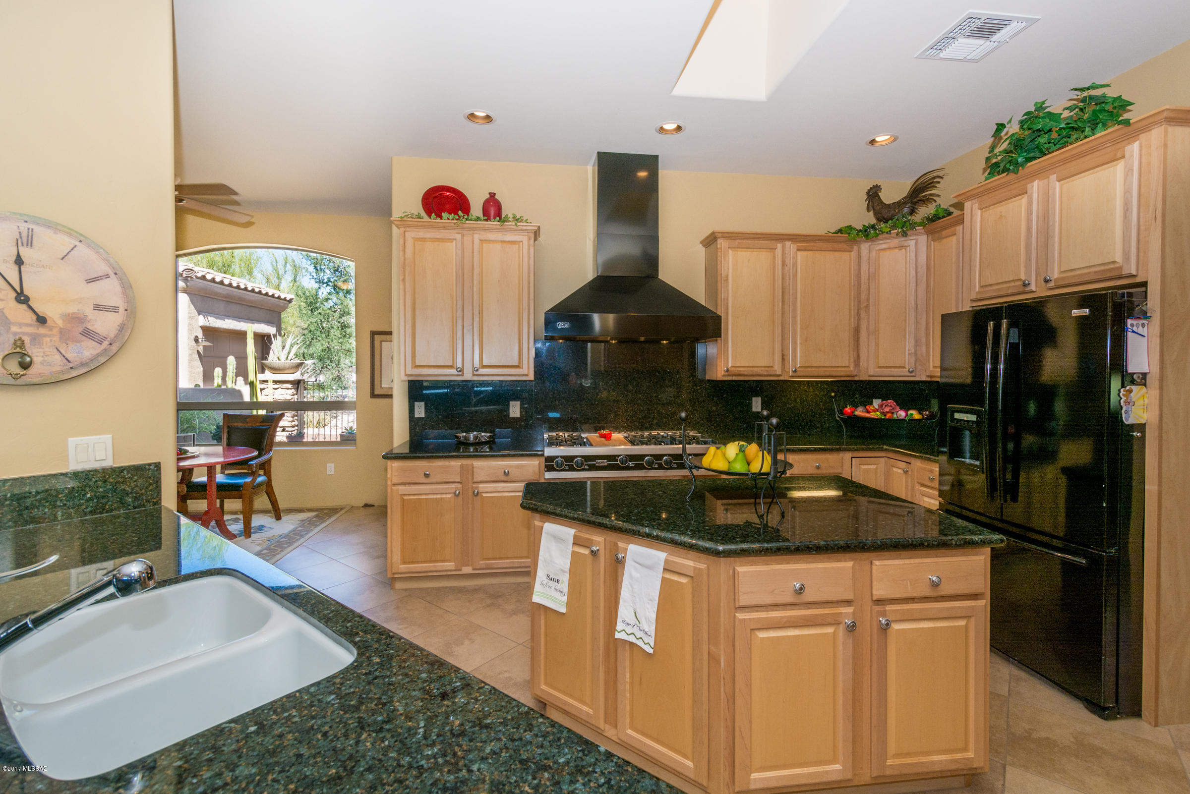 Dos Lagos at Dove Mountain (1-91) - Residential