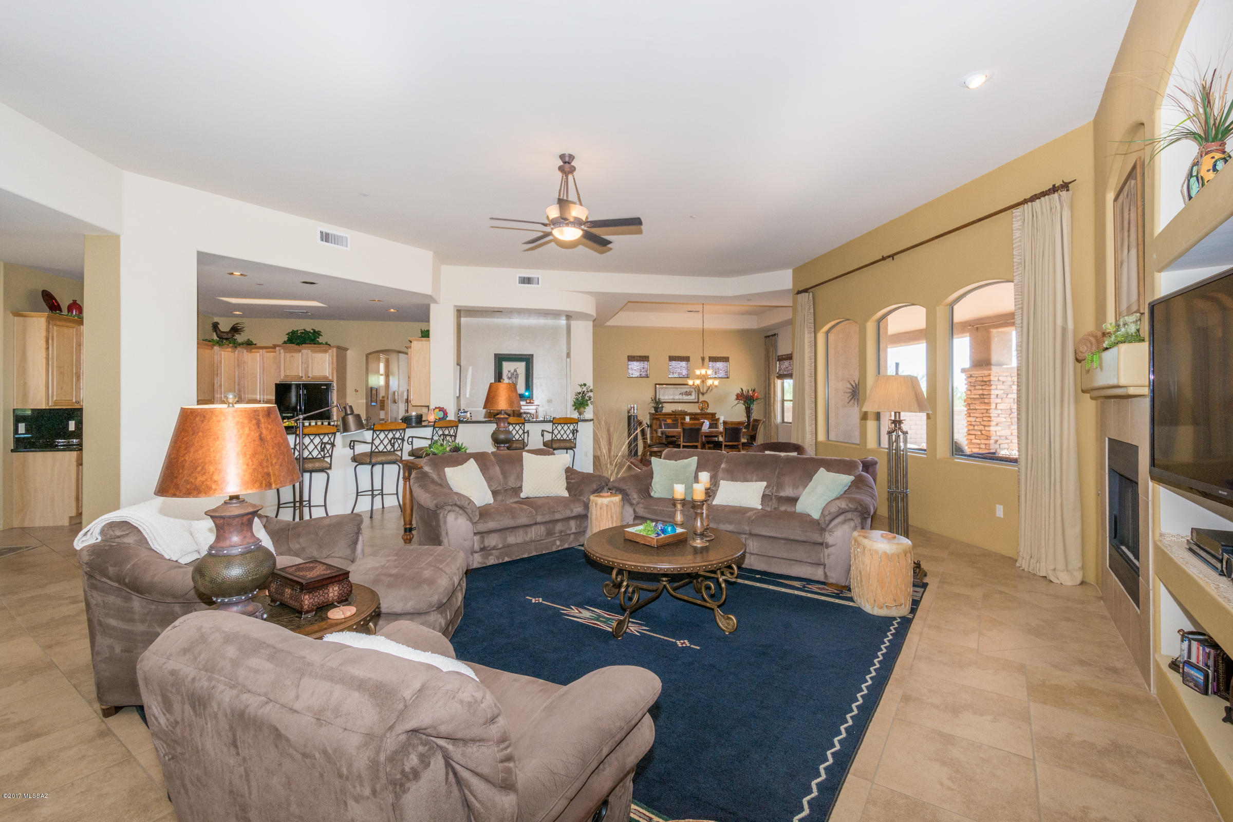Dos Lagos at Dove Mountain (1-91) - Residential