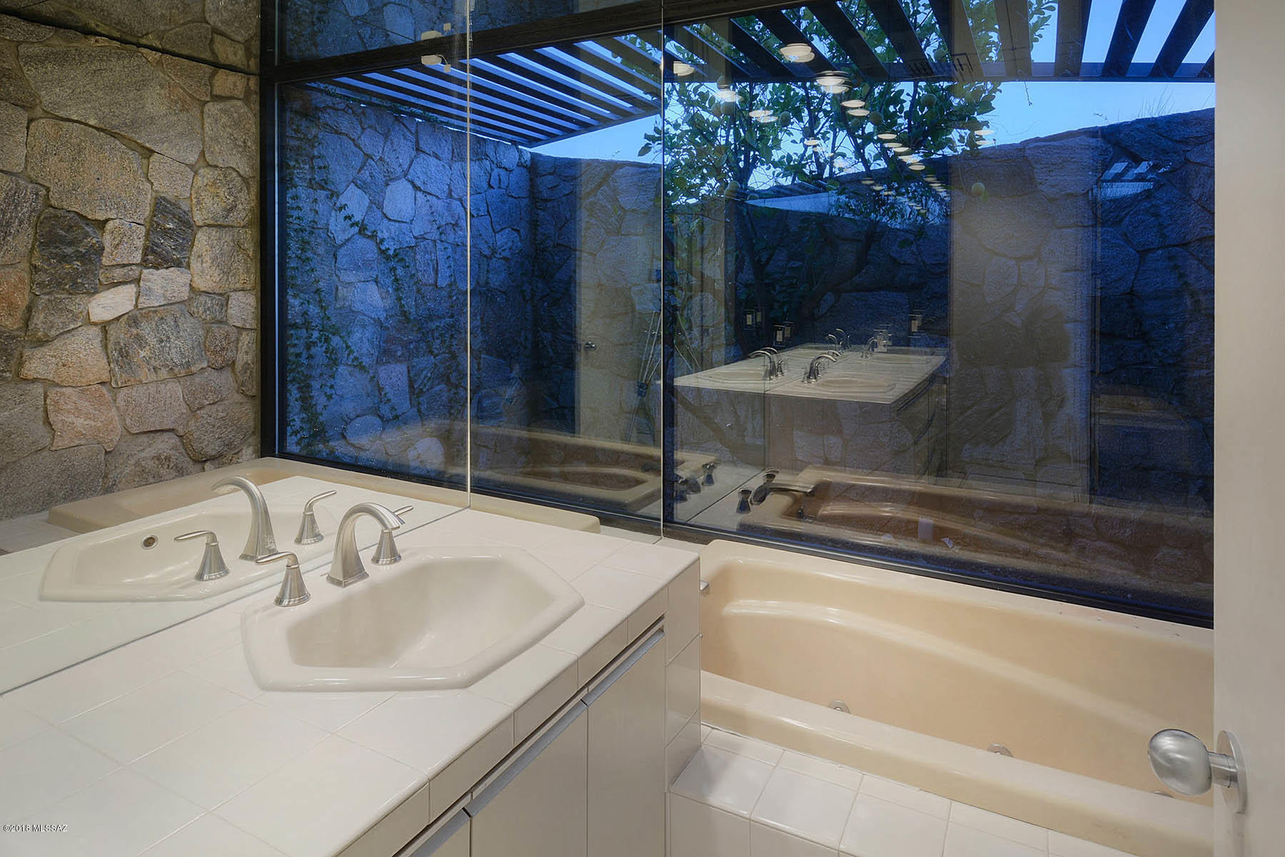 Catalina Foothills Est. NO. 10 (73-90, 119, 121, 123, 127-146) - Residential