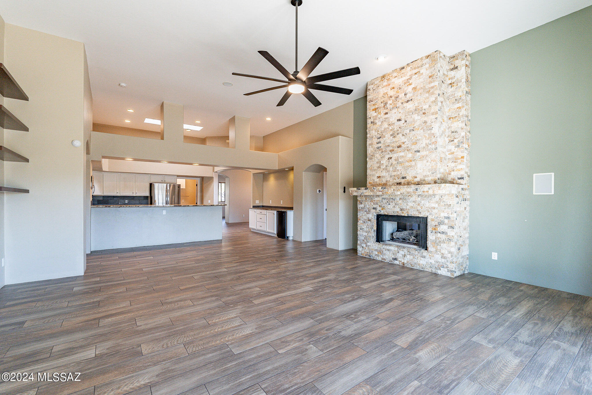 Montage Vista (1-29) - Residential