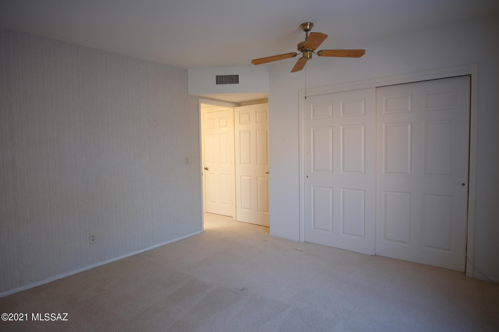 Fairfield Sunrise East (1-520) - Residential Lease