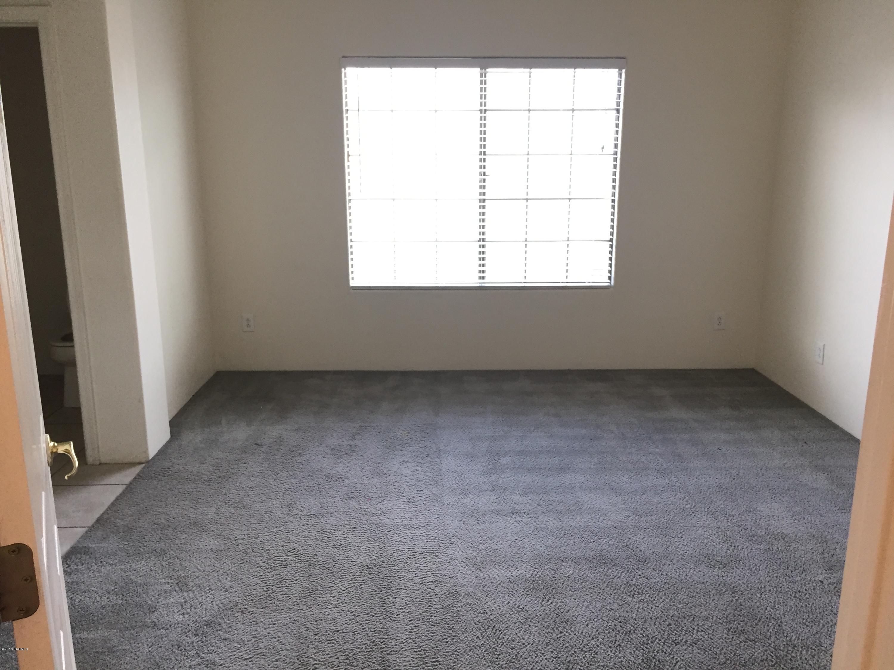 Catalina Poultry Acres NO 1 - Residential Lease