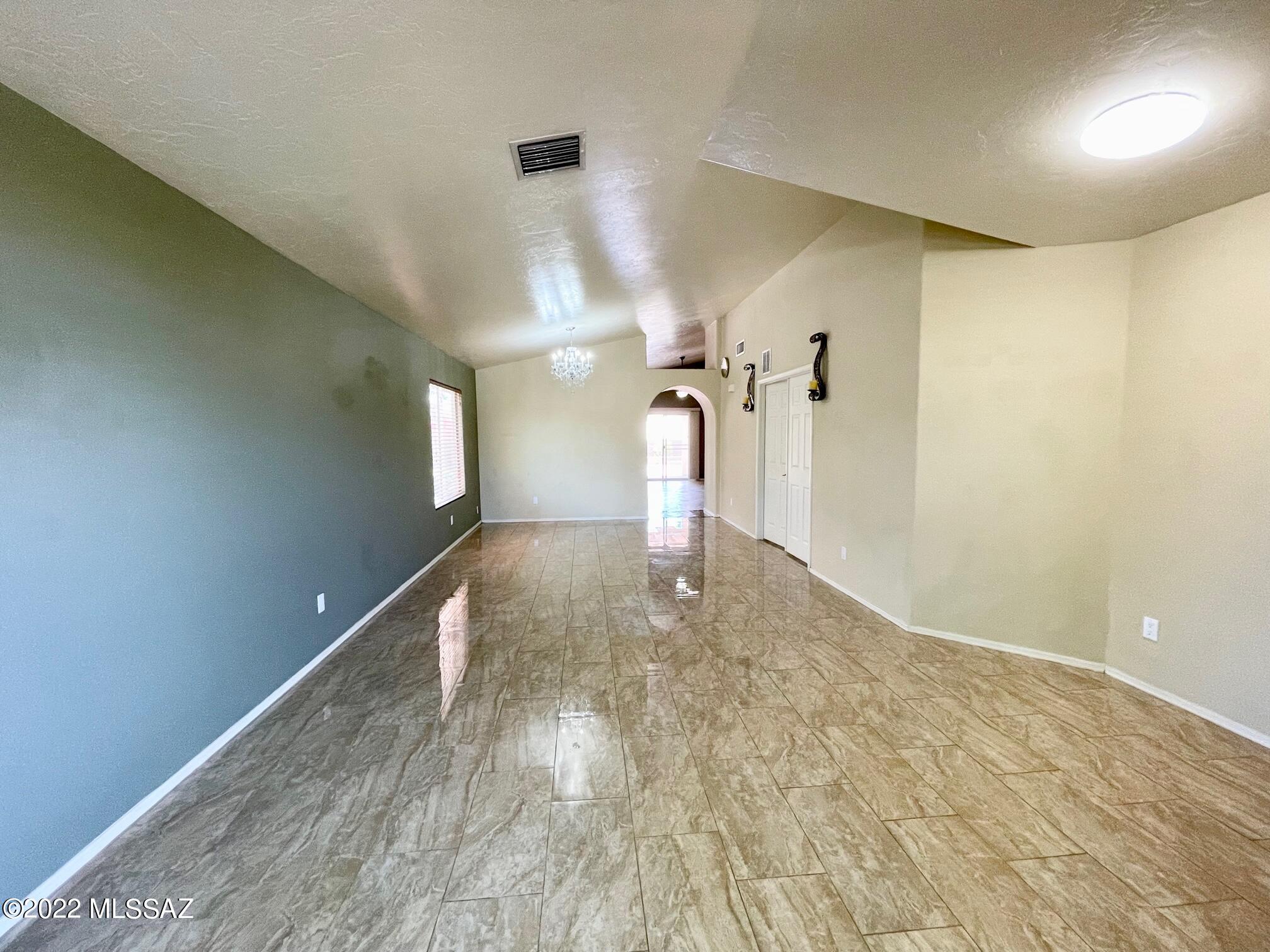 Casas Adobes Terrace (1-184) - Residential Lease