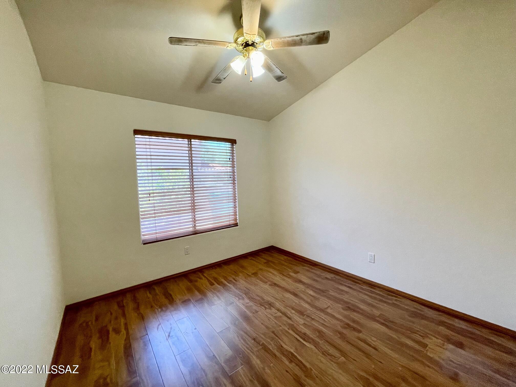 Casas Adobes Terrace (1-184) - Residential Lease