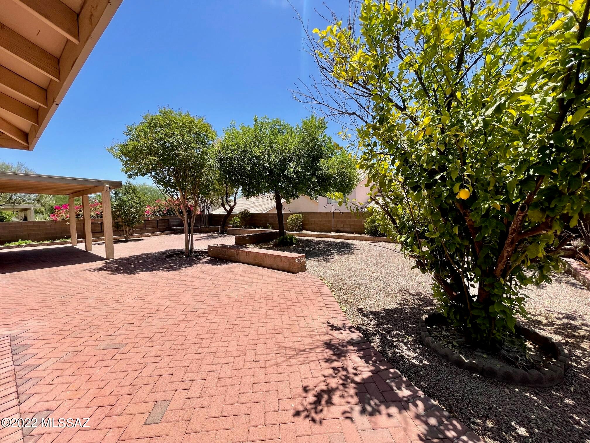 Casas Adobes Terrace (1-184) - Residential Lease