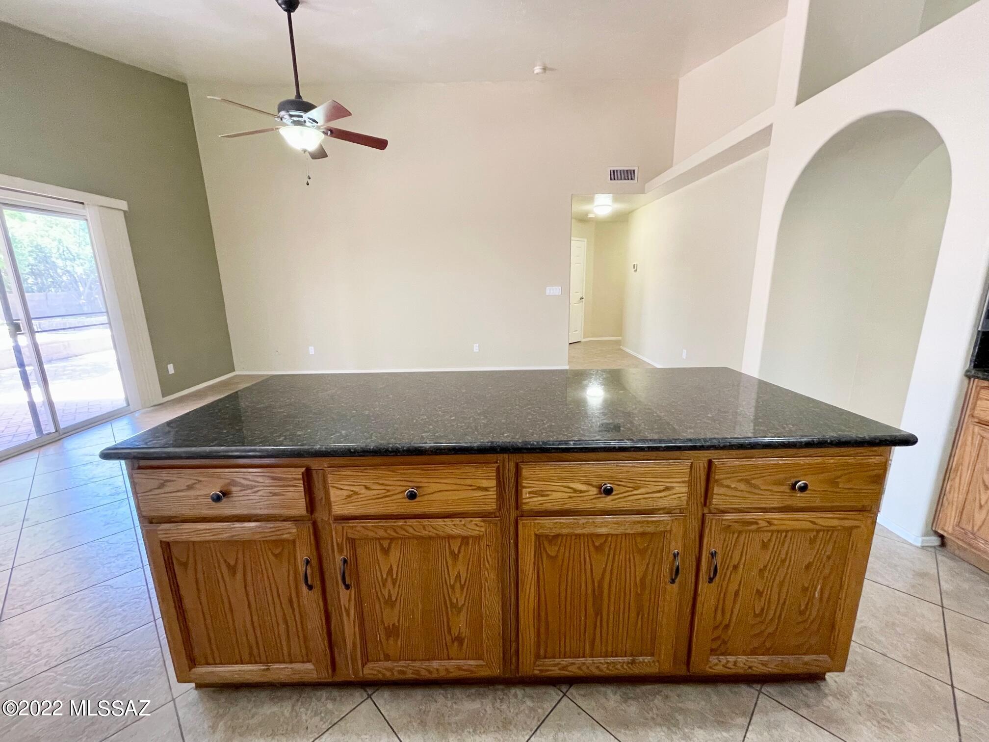 Casas Adobes Terrace (1-184) - Residential Lease