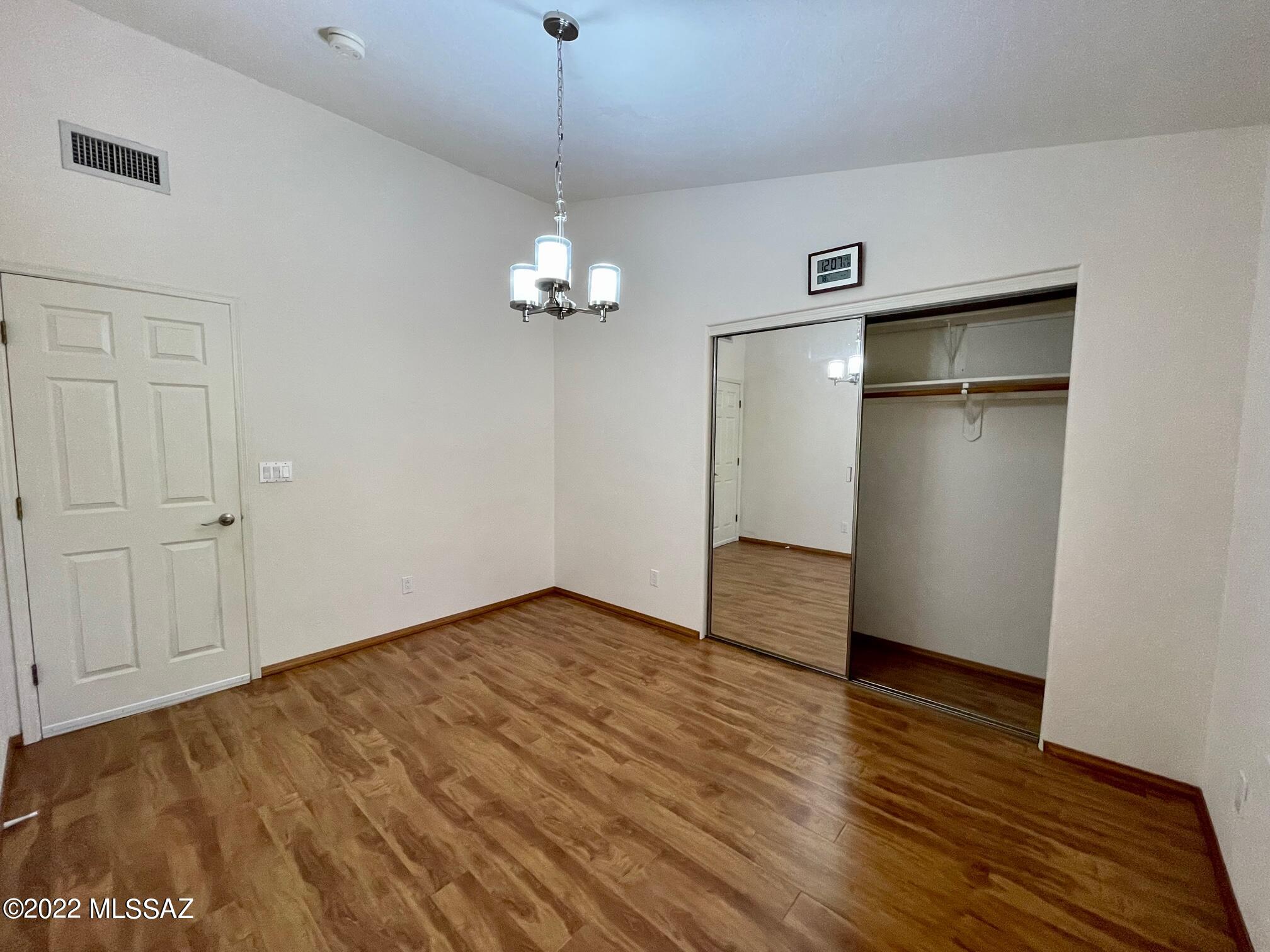 Casas Adobes Terrace (1-184) - Residential Lease