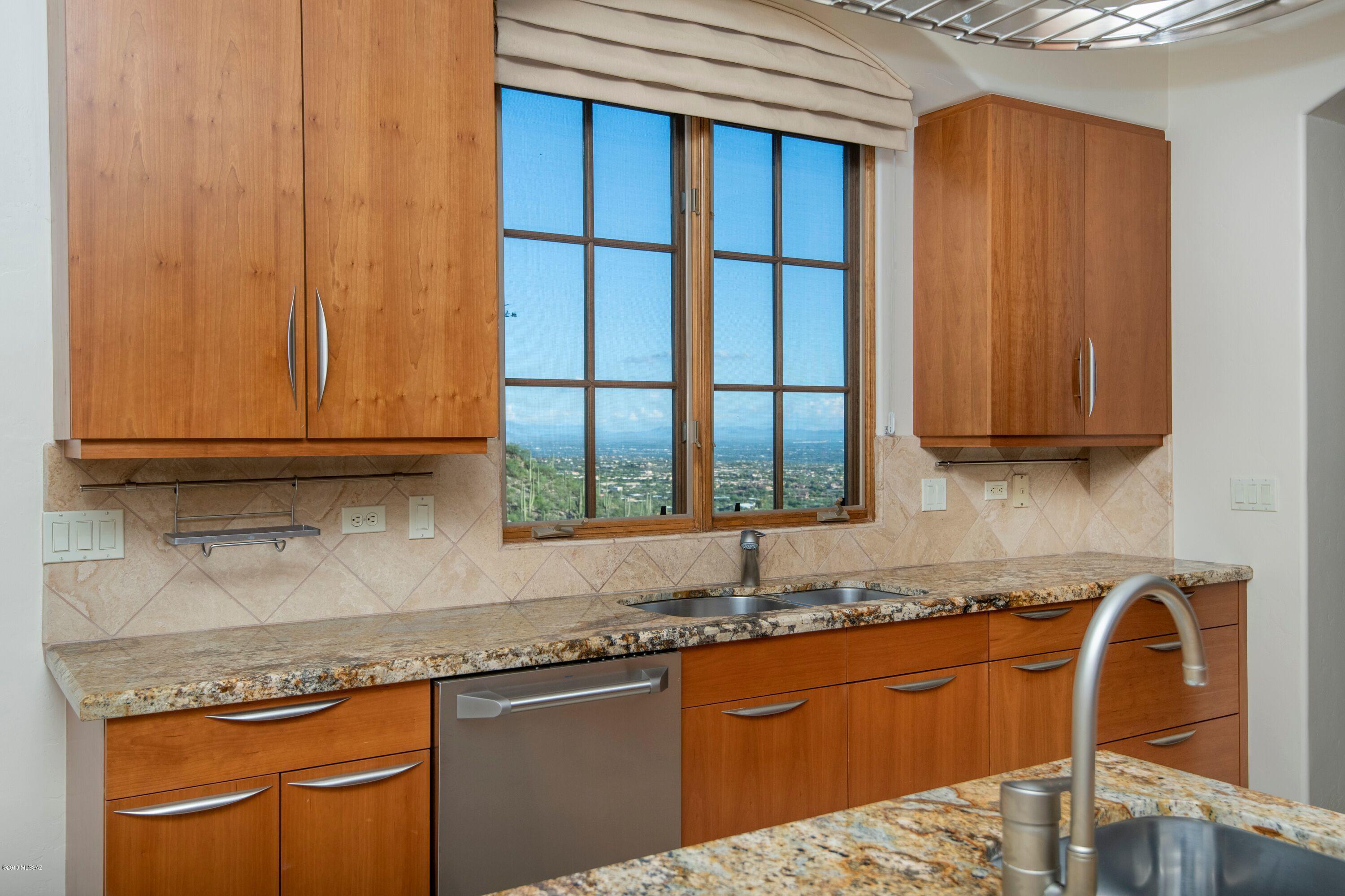 The Summit at Finger Rock (1-36) - Residential