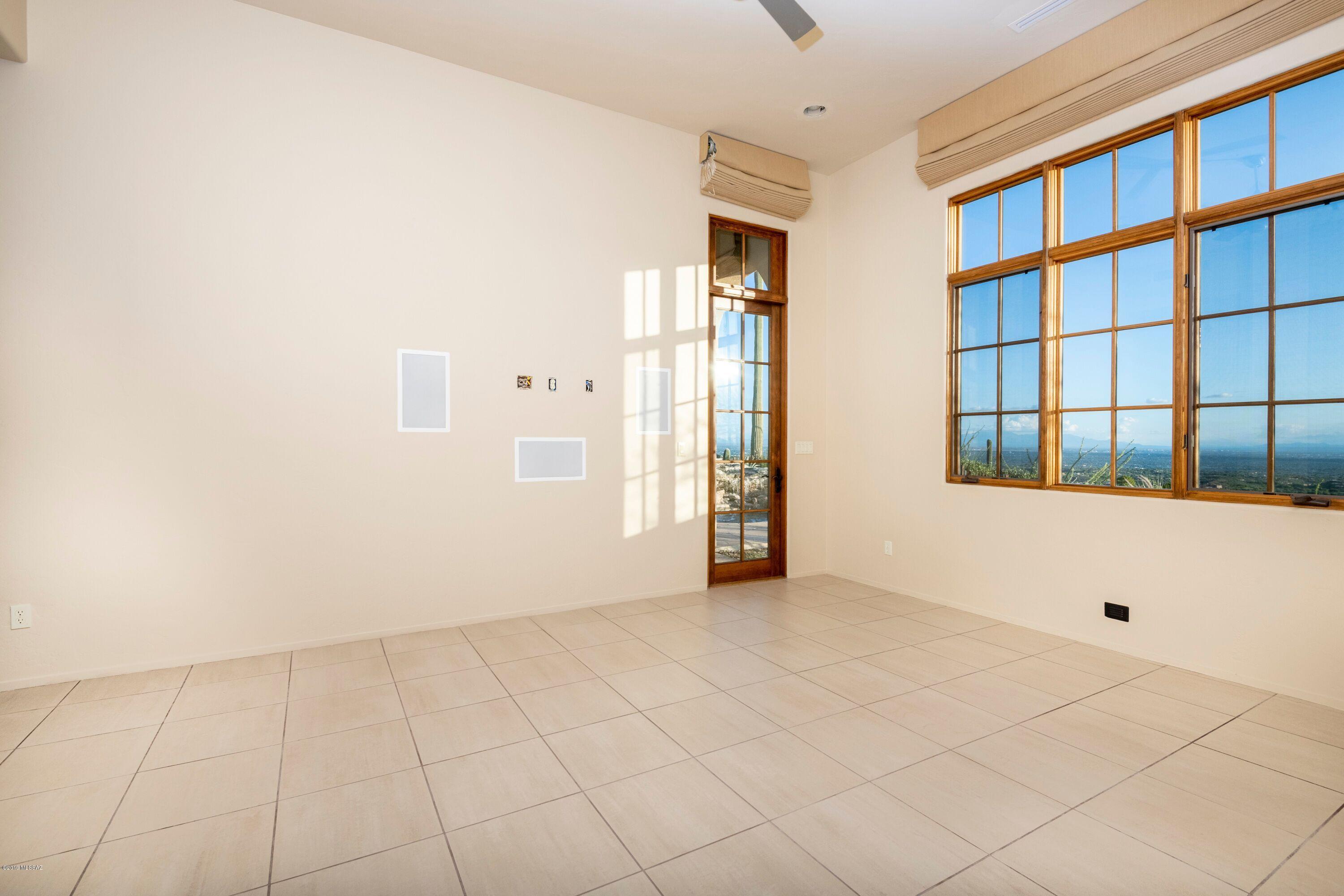 The Summit at Finger Rock (1-36) - Residential
