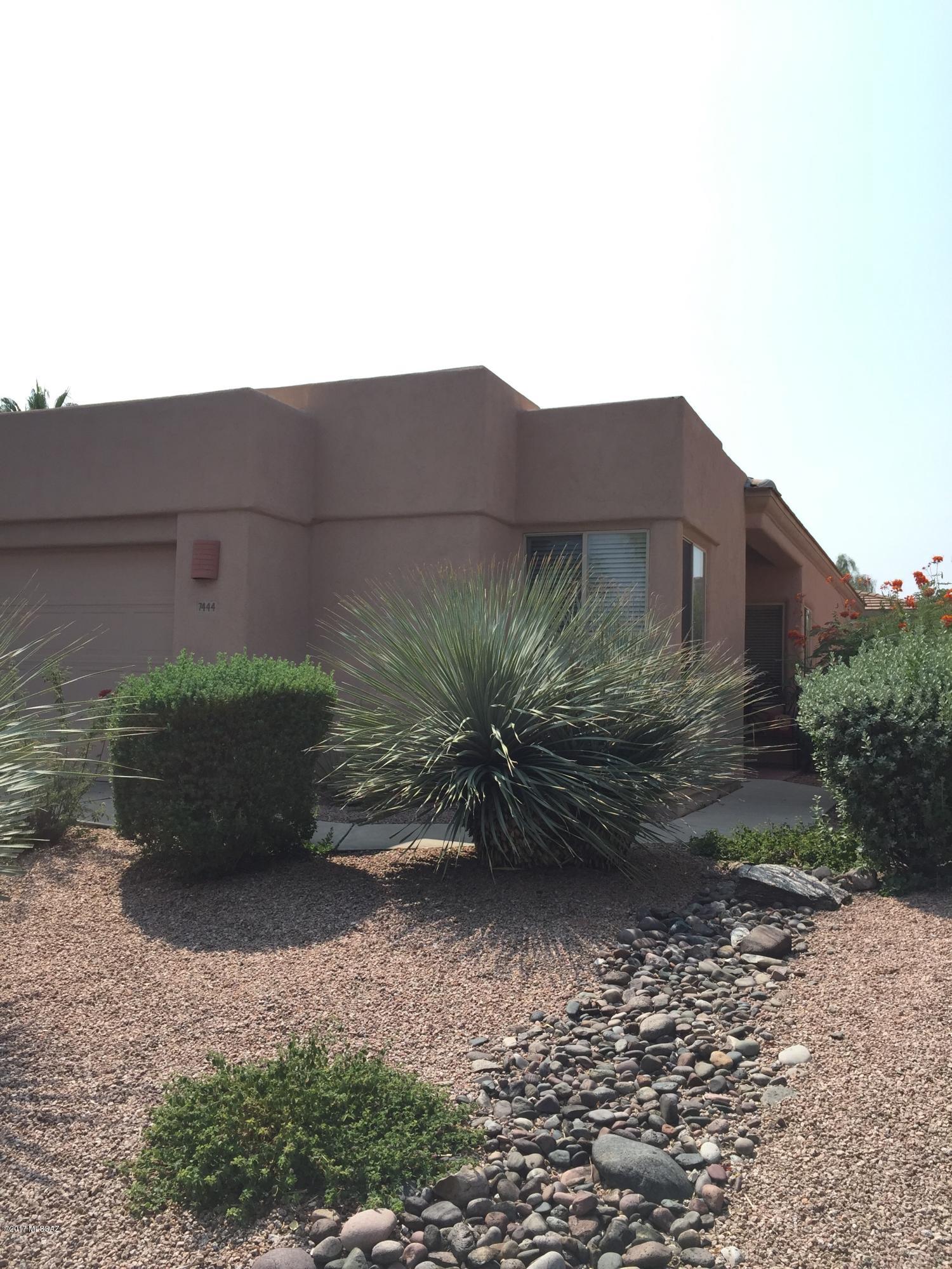 Gated East side near Udall Park. 2nd owner clean clean clea. Split floorplan. 3BD/2BTH. Open Spacious floorplan with great room open to Dining and Kitchen. High ceilings throughout. Beautiful decorative niches and rounded corners. Eat-in kitchen. Back yard has Double size on both sides, extended patio, mature yet easy care Lush Green Back yard. This is a Nice one.
