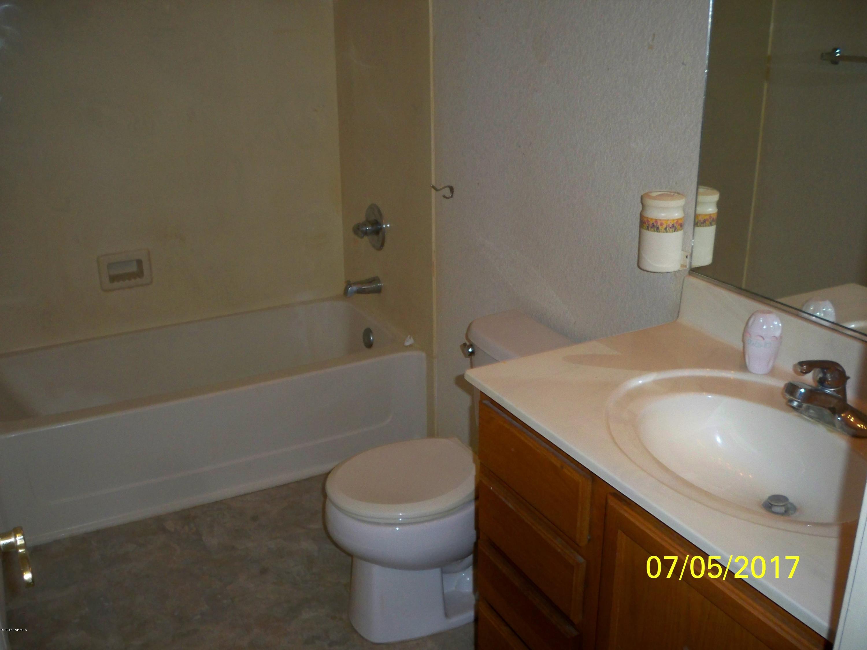 Rancho Del Lago (1031-1133) - Residential