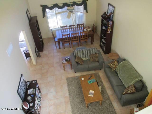 Ventana De Sabino (1-86) - Residential Lease