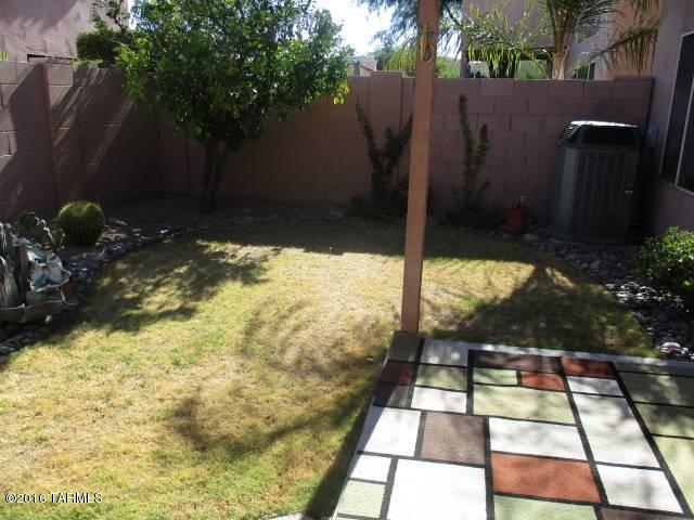 Ventana De Sabino (1-86) - Residential Lease