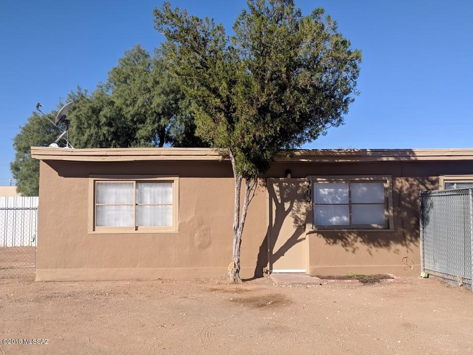 Great duplex with consistent income, owner has done tons of work on the units including remodeling both bathrooms enclosing front yards  and pouring a slab for the backyards. These units have everything a tenant is looking for, units are light bright and open, kitchens open to living room area for the great room floor plan feel, and washer and dryer hookups.