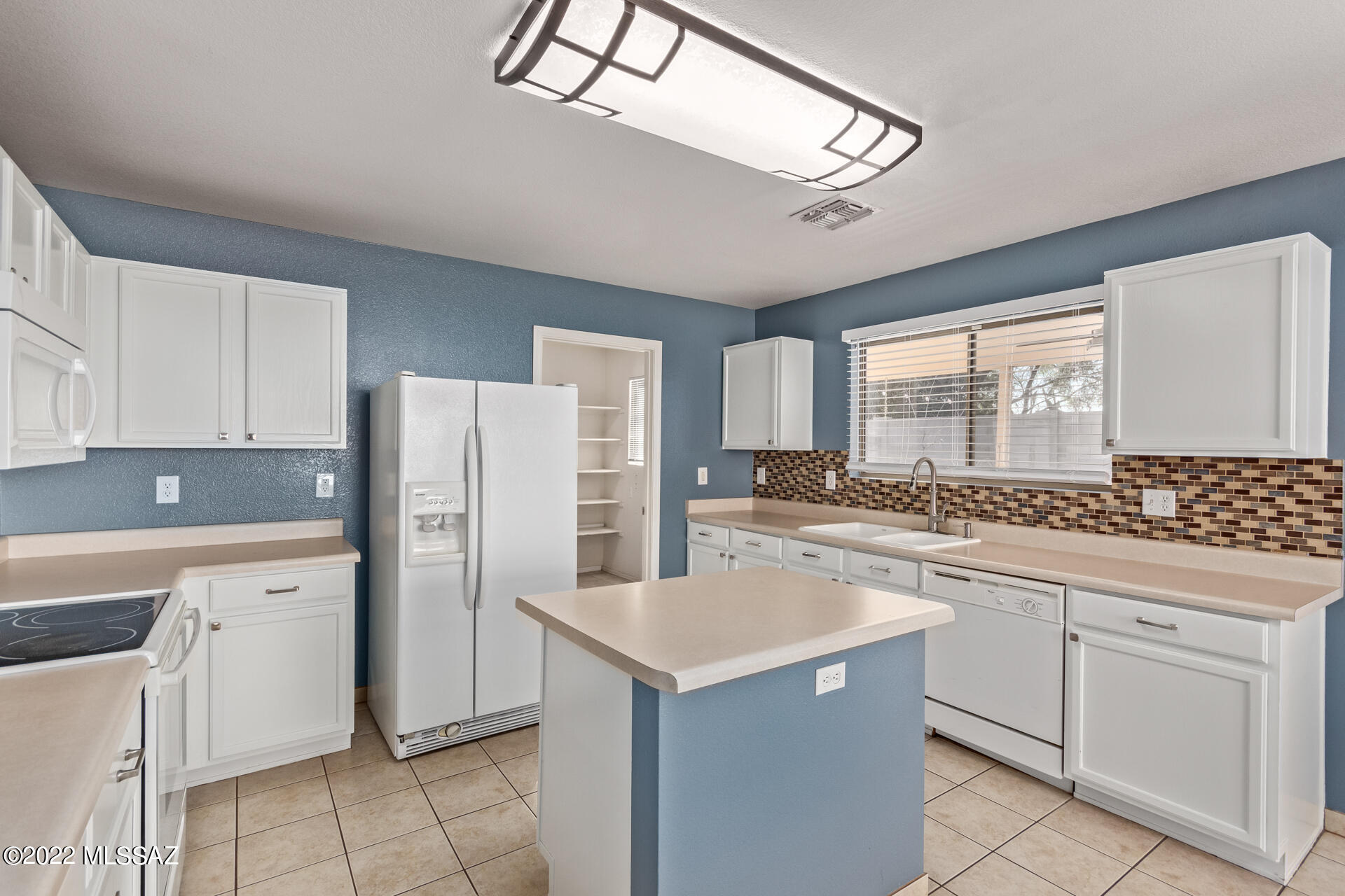 Pantano Heights (1-123) - Residential