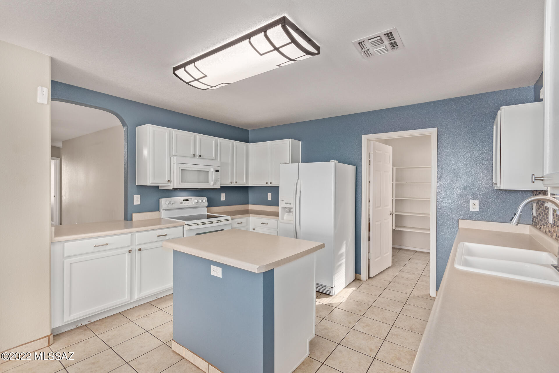 Pantano Heights (1-123) - Residential