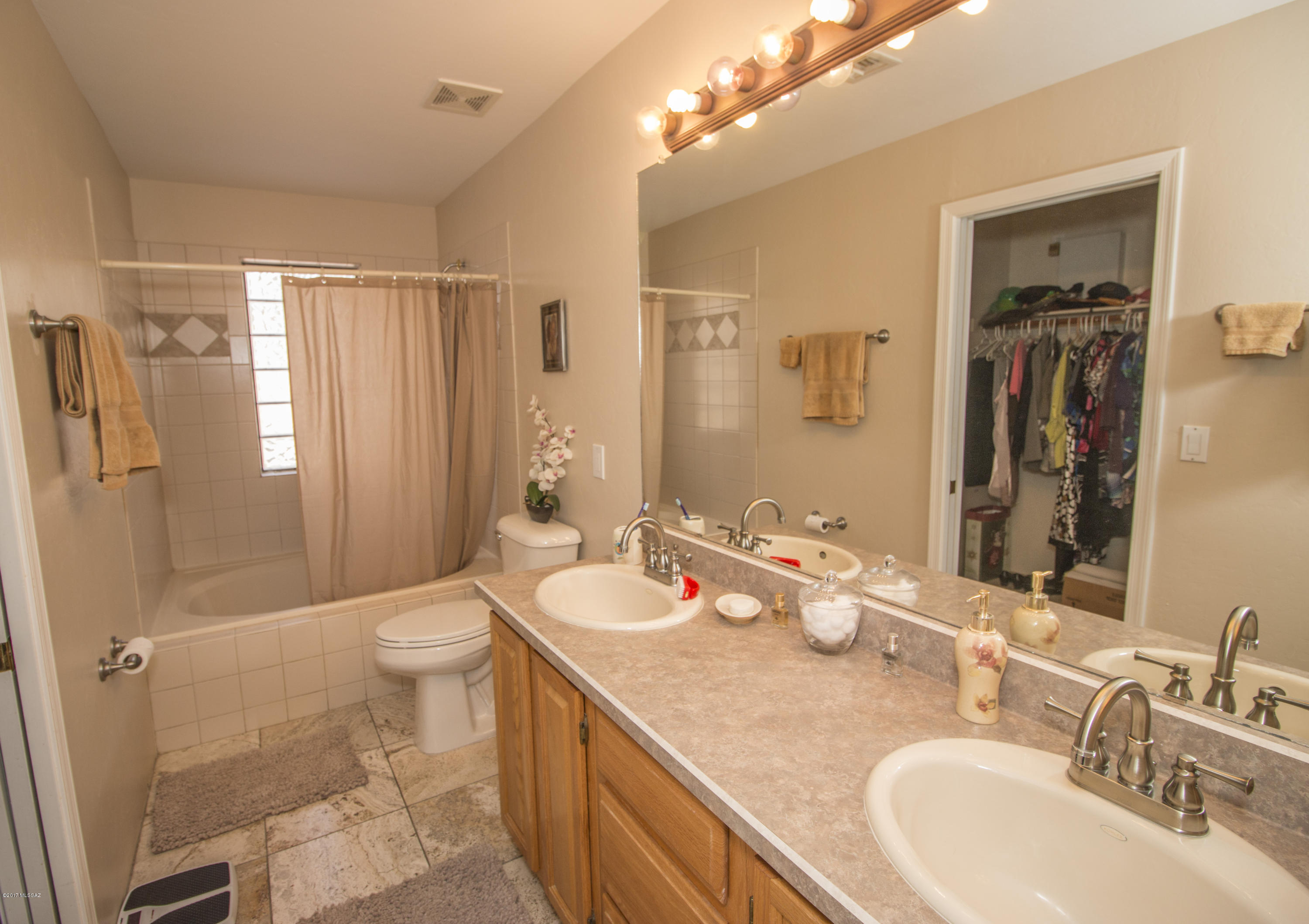 Fairway Terrace Condos. (Units 1-30) - Residential