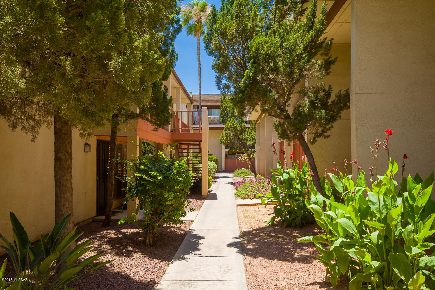 Las Colinas Condominiums - Residential