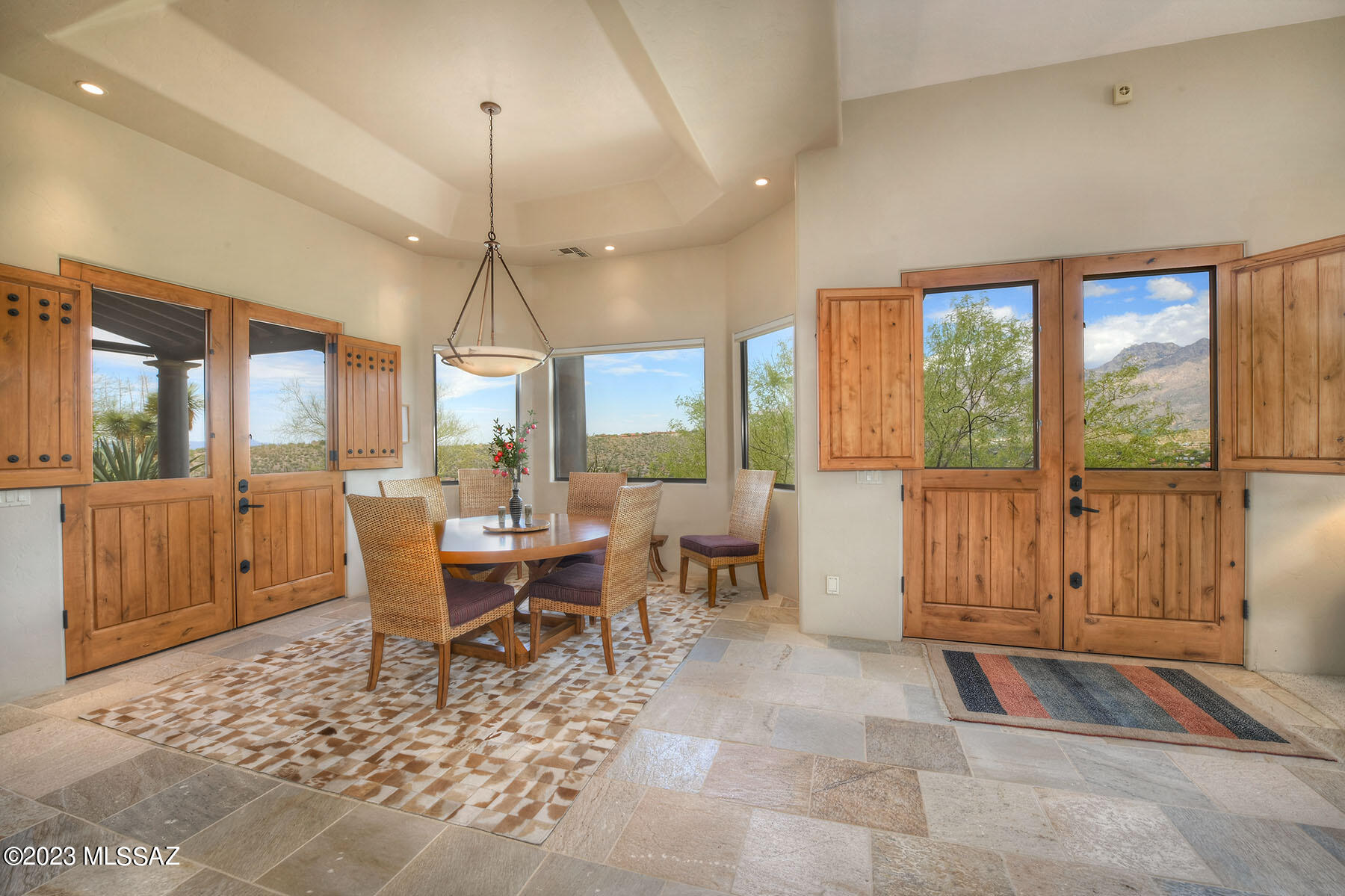 Sabino Mountain (1-290) - Residential