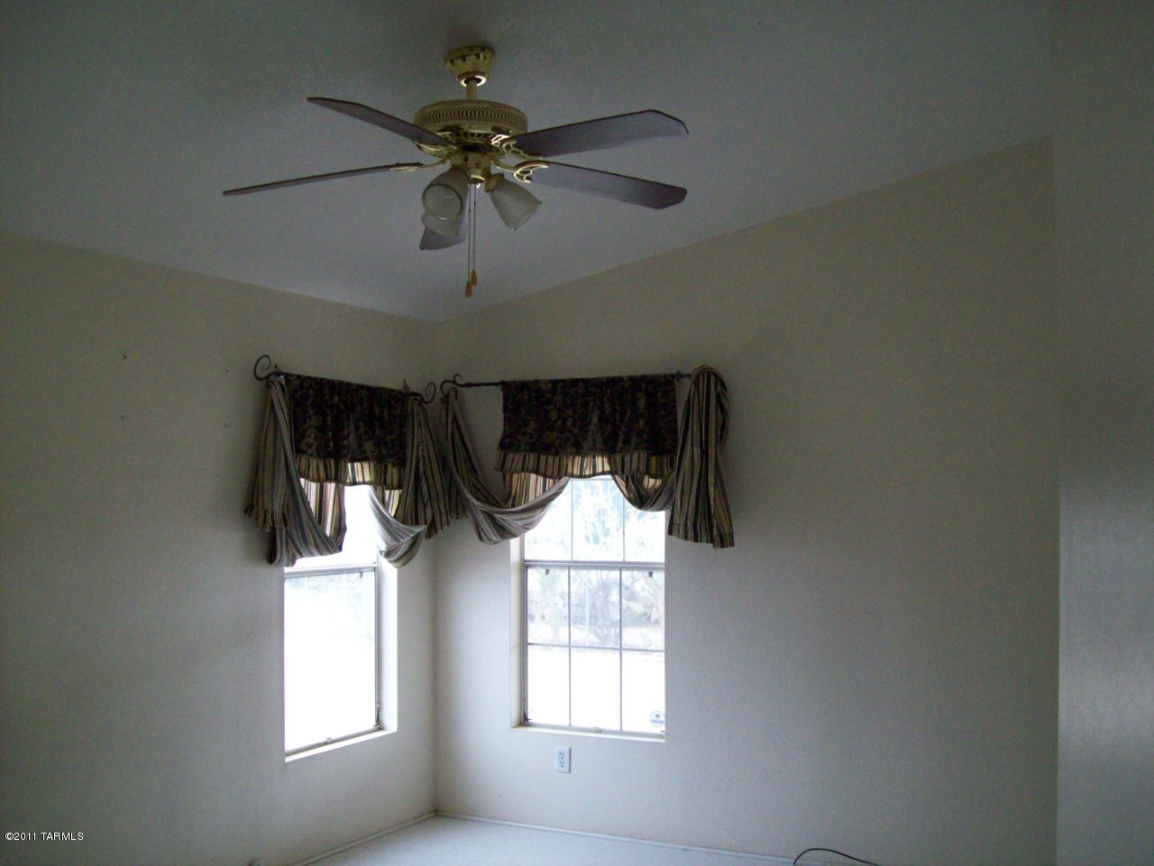 Mission Valley (1-115) - Residential Lease