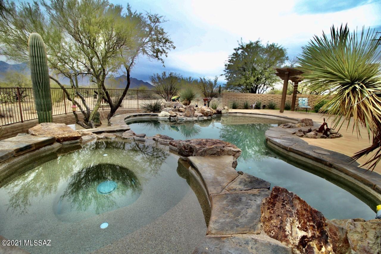 La Cholla Airpark - Residential
